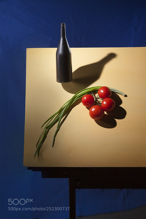 Canon EOS 5D Mark II sample photo. Onions and tomatoes photography