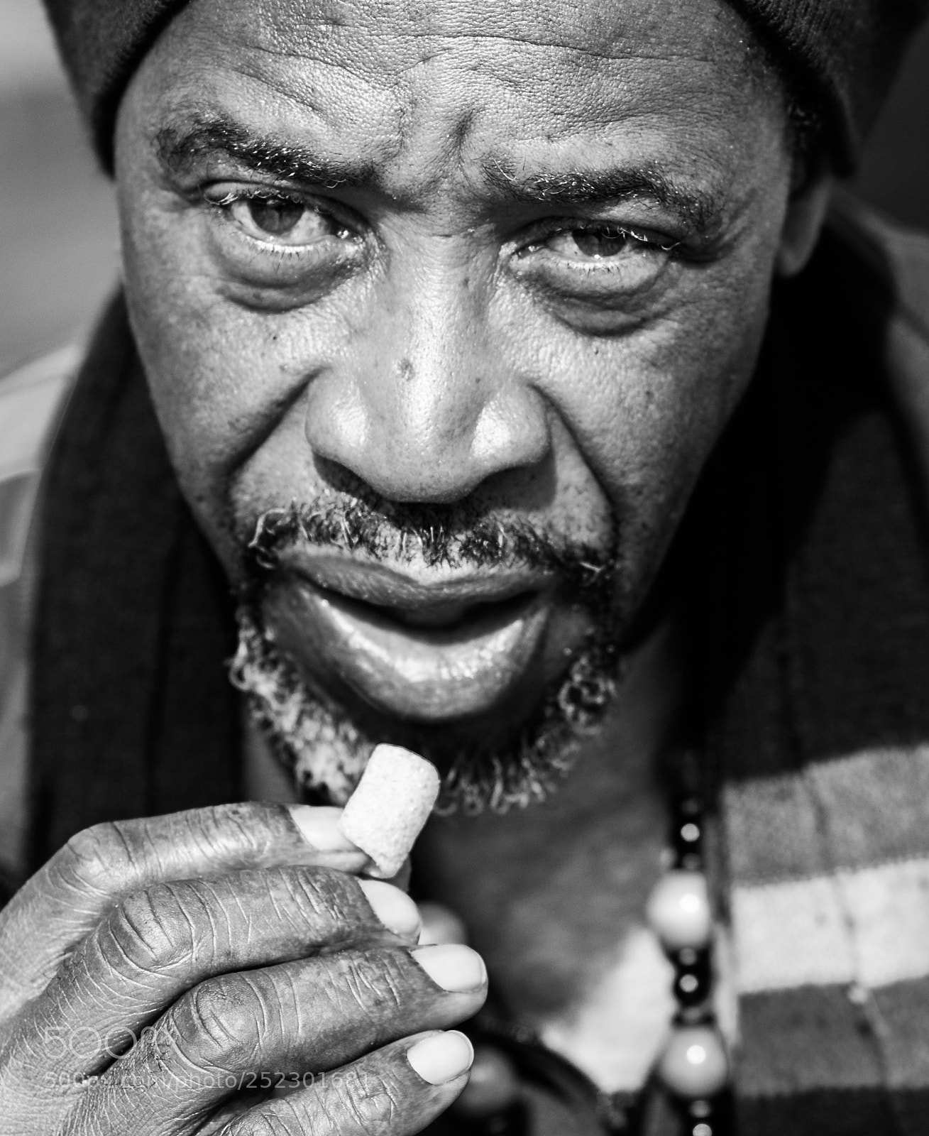 Nikon D610 sample photo. Street portrait photography