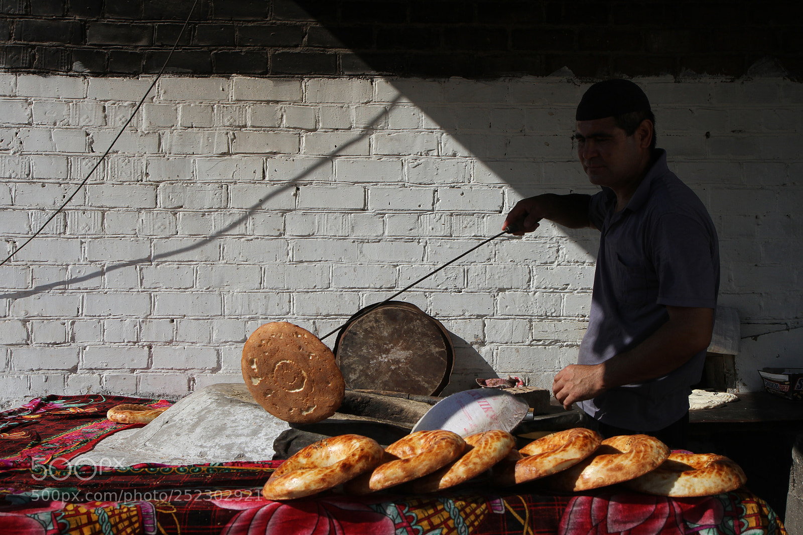 Canon EOS 7D sample photo. Nan bakery in jalal-abad photography