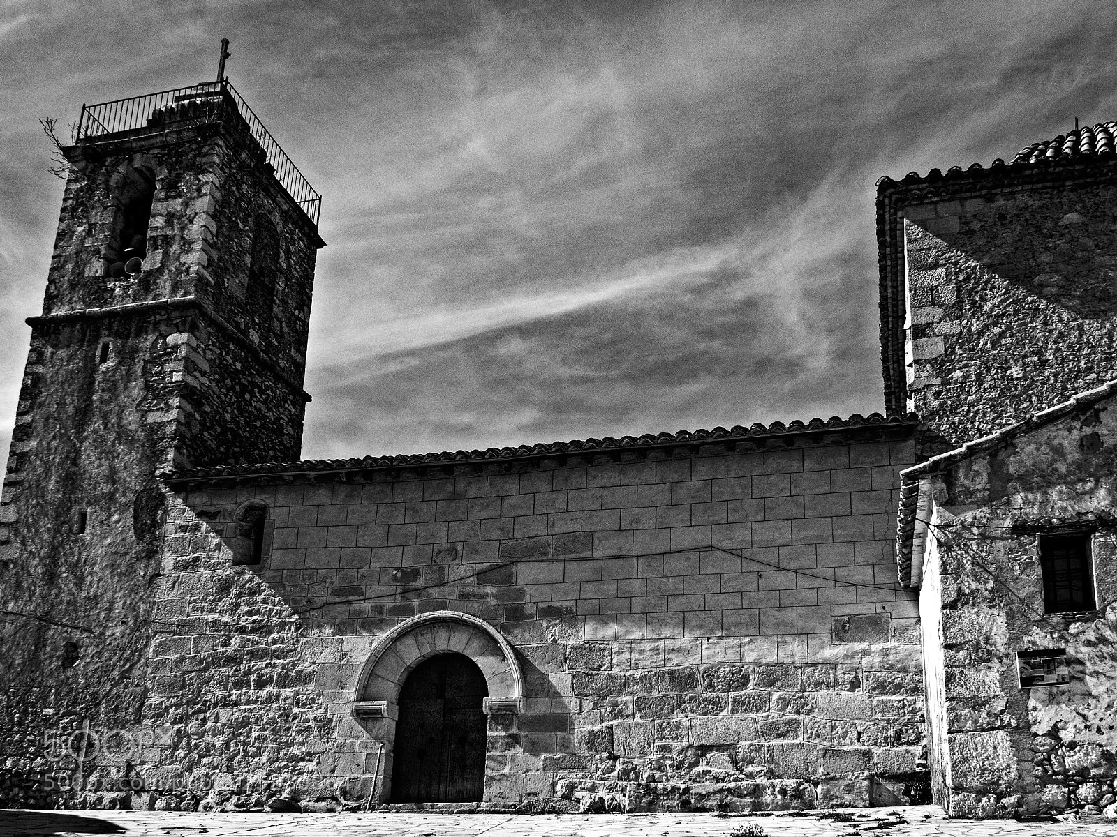 Olympus OM-D E-M10 II sample photo. Iglesia pobla de benifassa photography