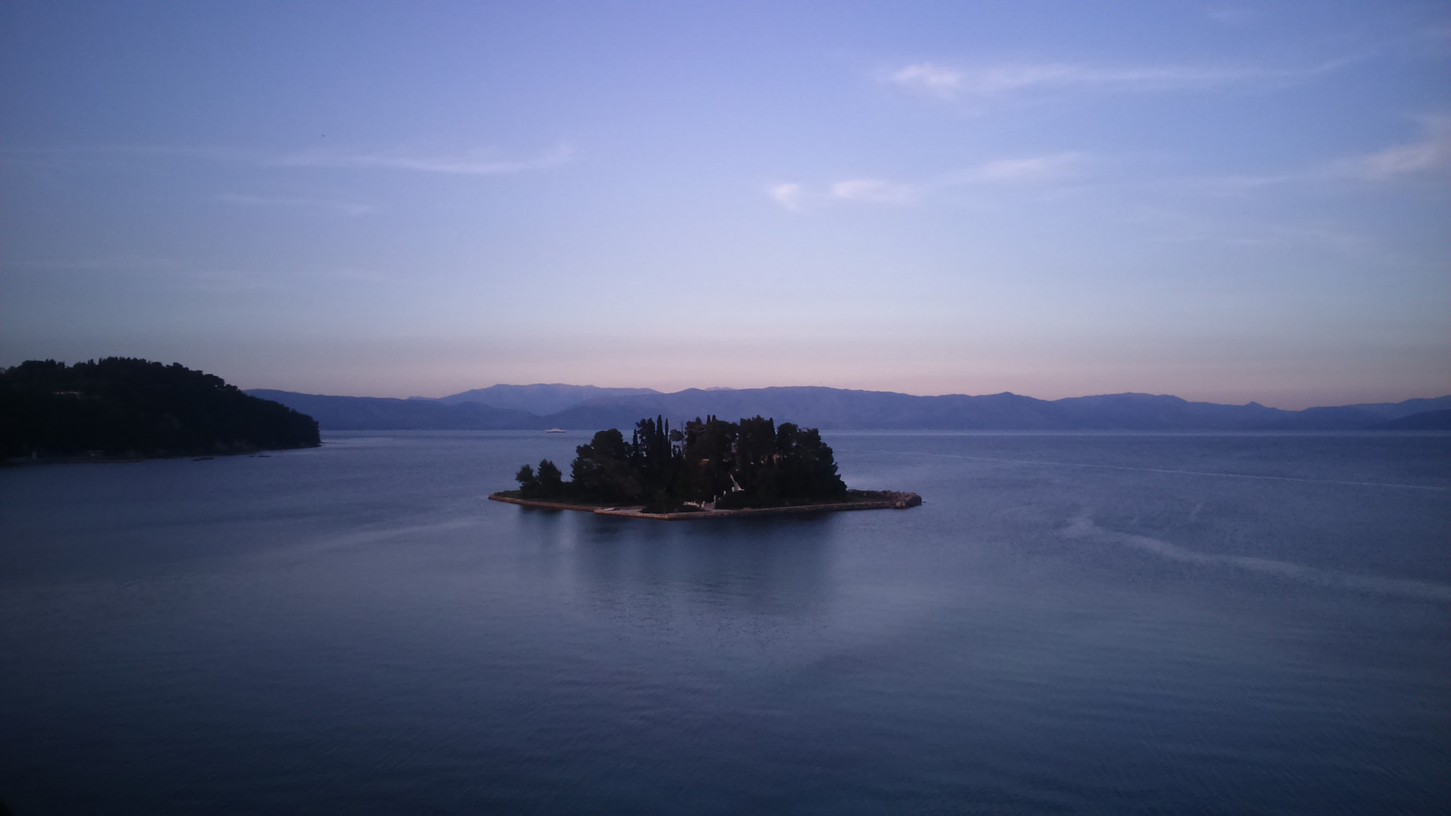 Sony Xperia M2 sample photo. Mouse island  photography