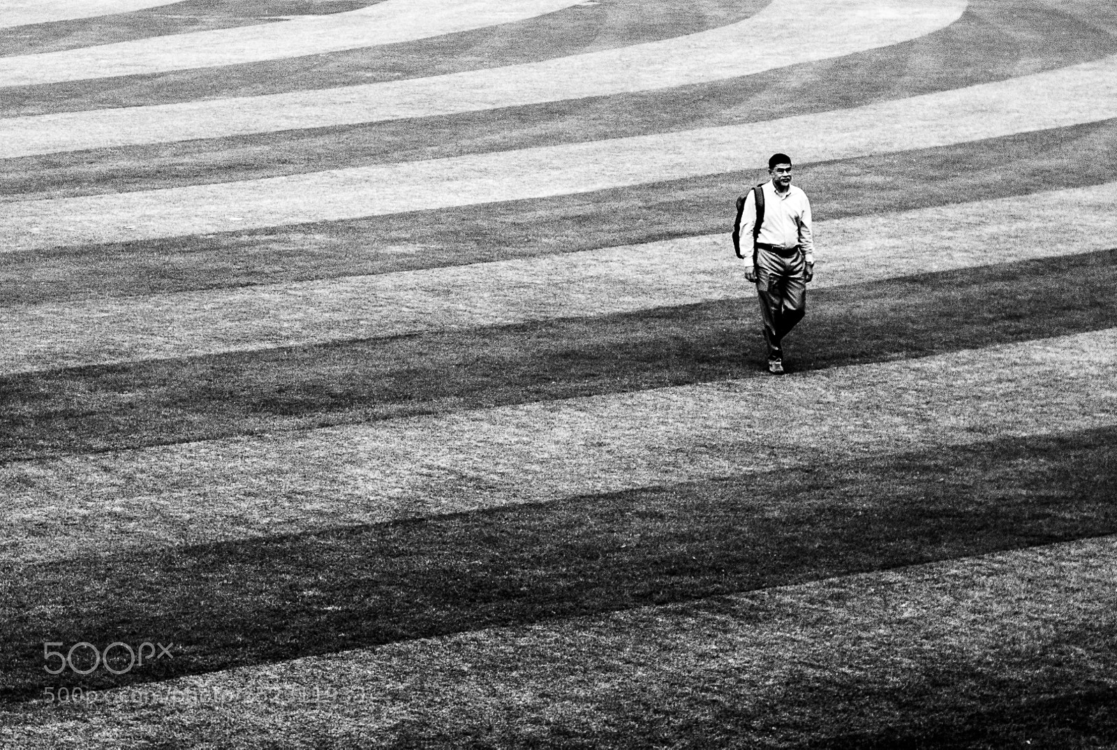 Nikon D5200 sample photo. Breaking lines photography