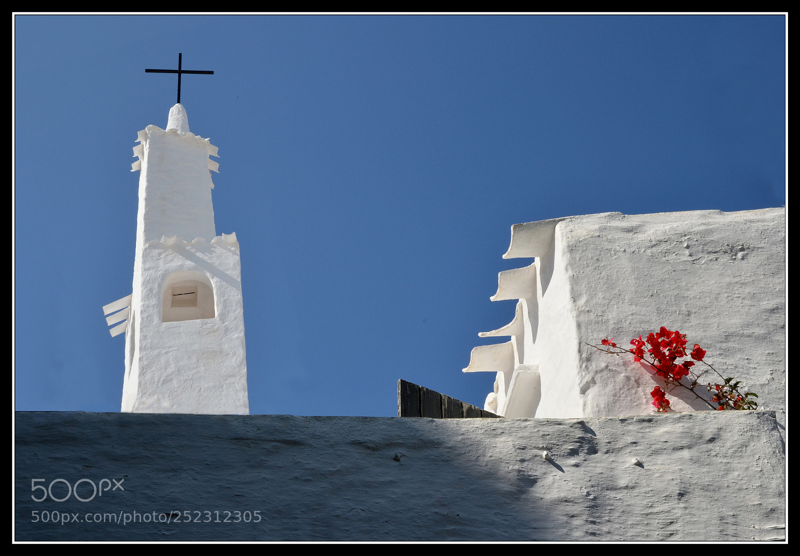 Nikon D5100 sample photo. White and blue photography