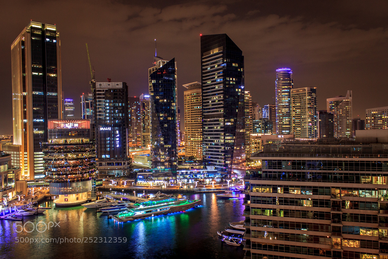 Canon EOS 600D (Rebel EOS T3i / EOS Kiss X5) sample photo. Dubai marina photography