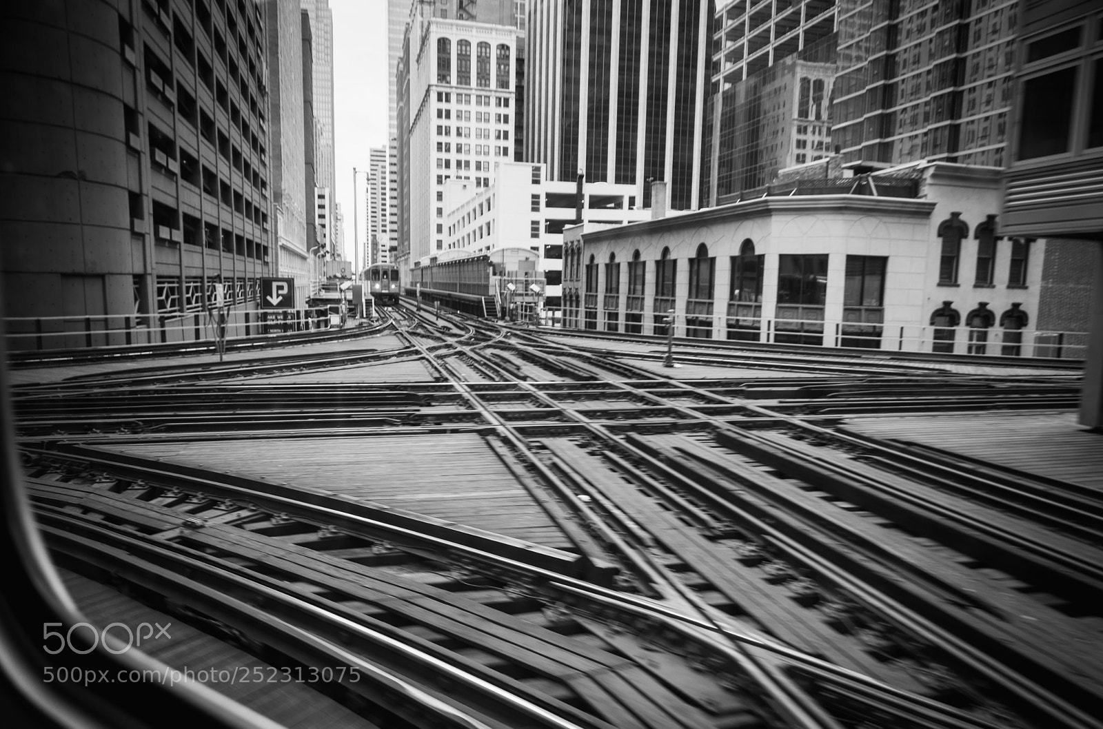 Nikon D7200 sample photo. Crosstown traffic photography