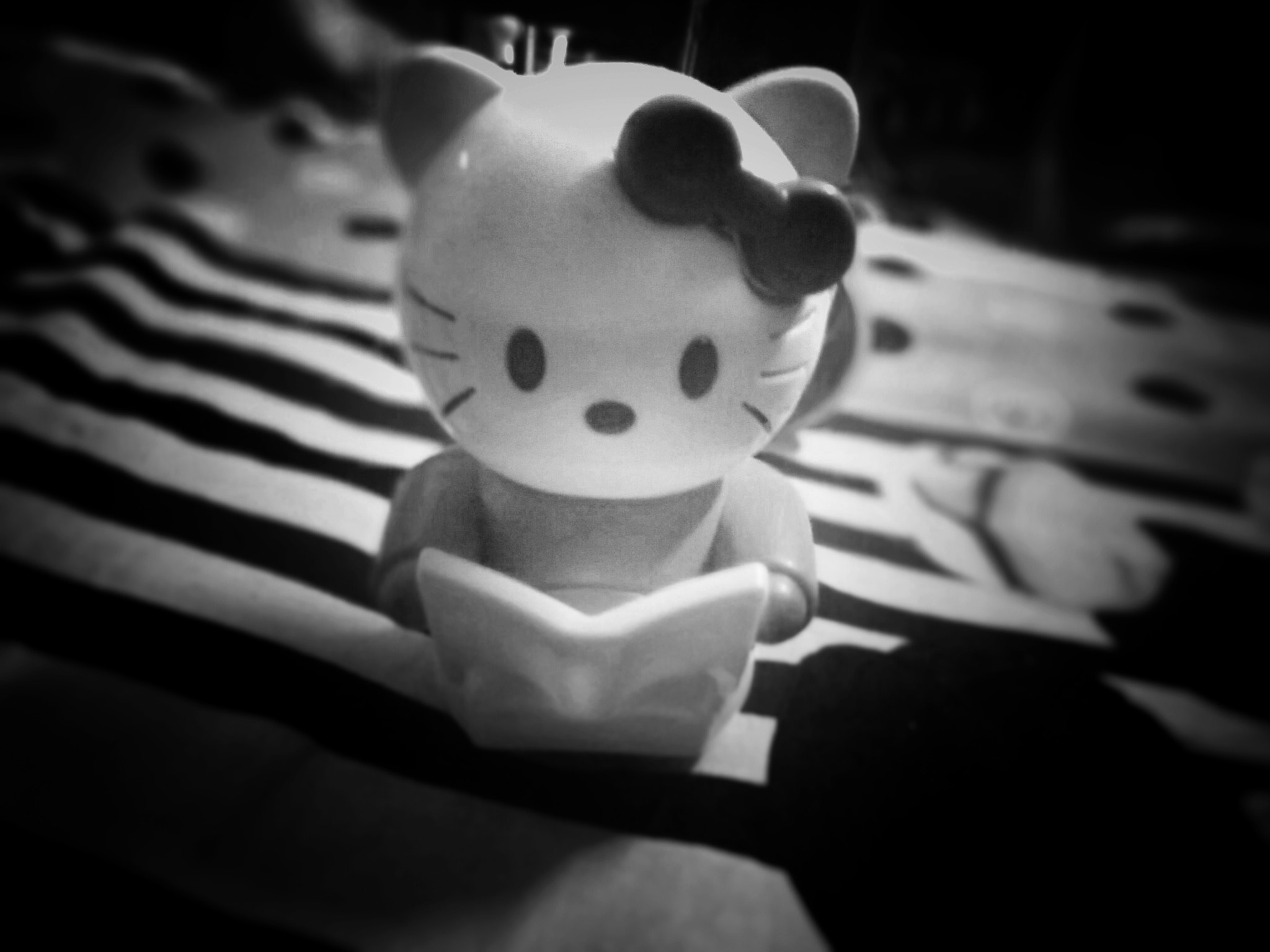 OPPO A37fw sample photo. Black and white photography