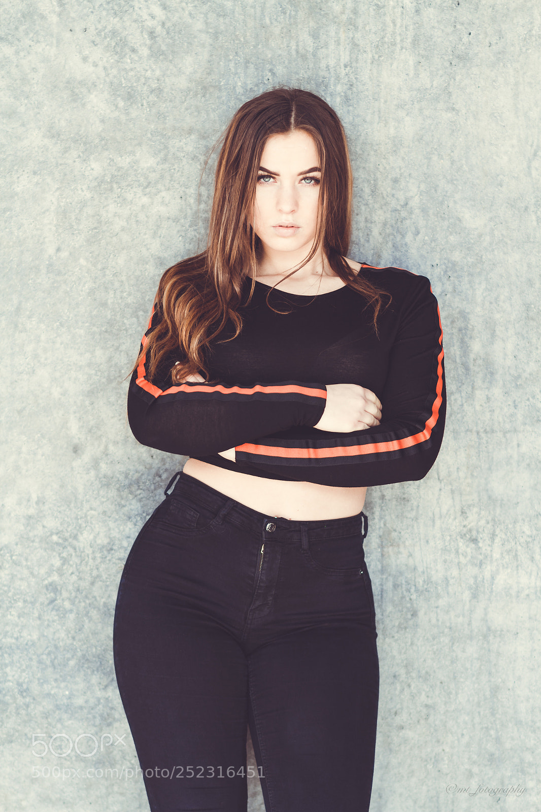 Canon EOS 7D sample photo. Intense look photography
