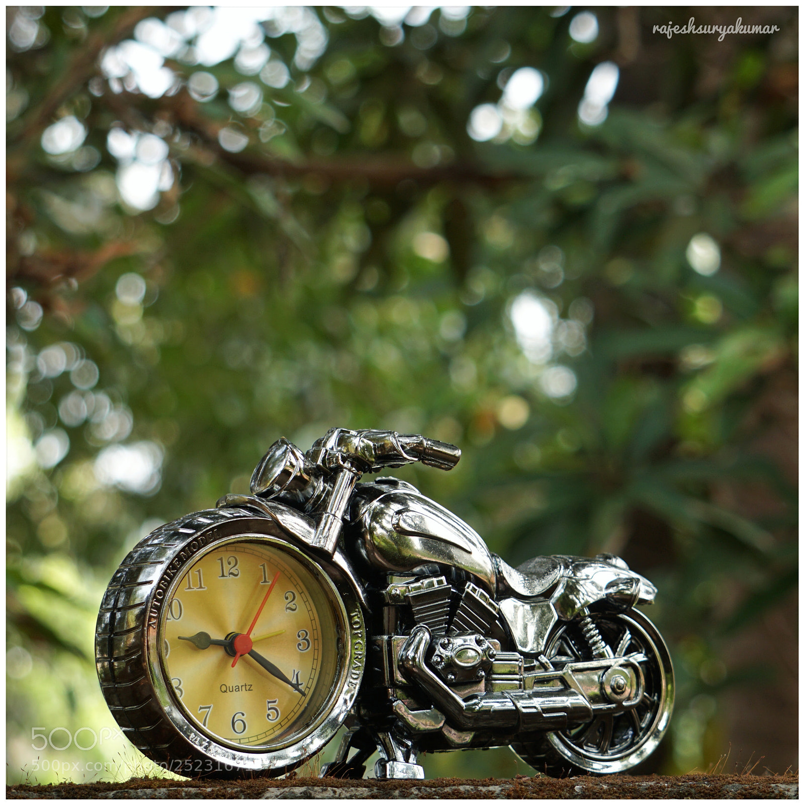 Sony a6300 sample photo. Bike watch photography