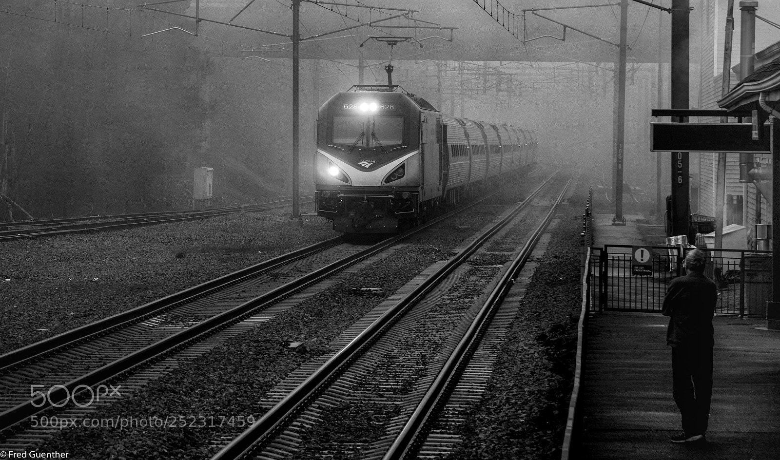 Nikon D810 sample photo. Amtrak arrives at osb photography