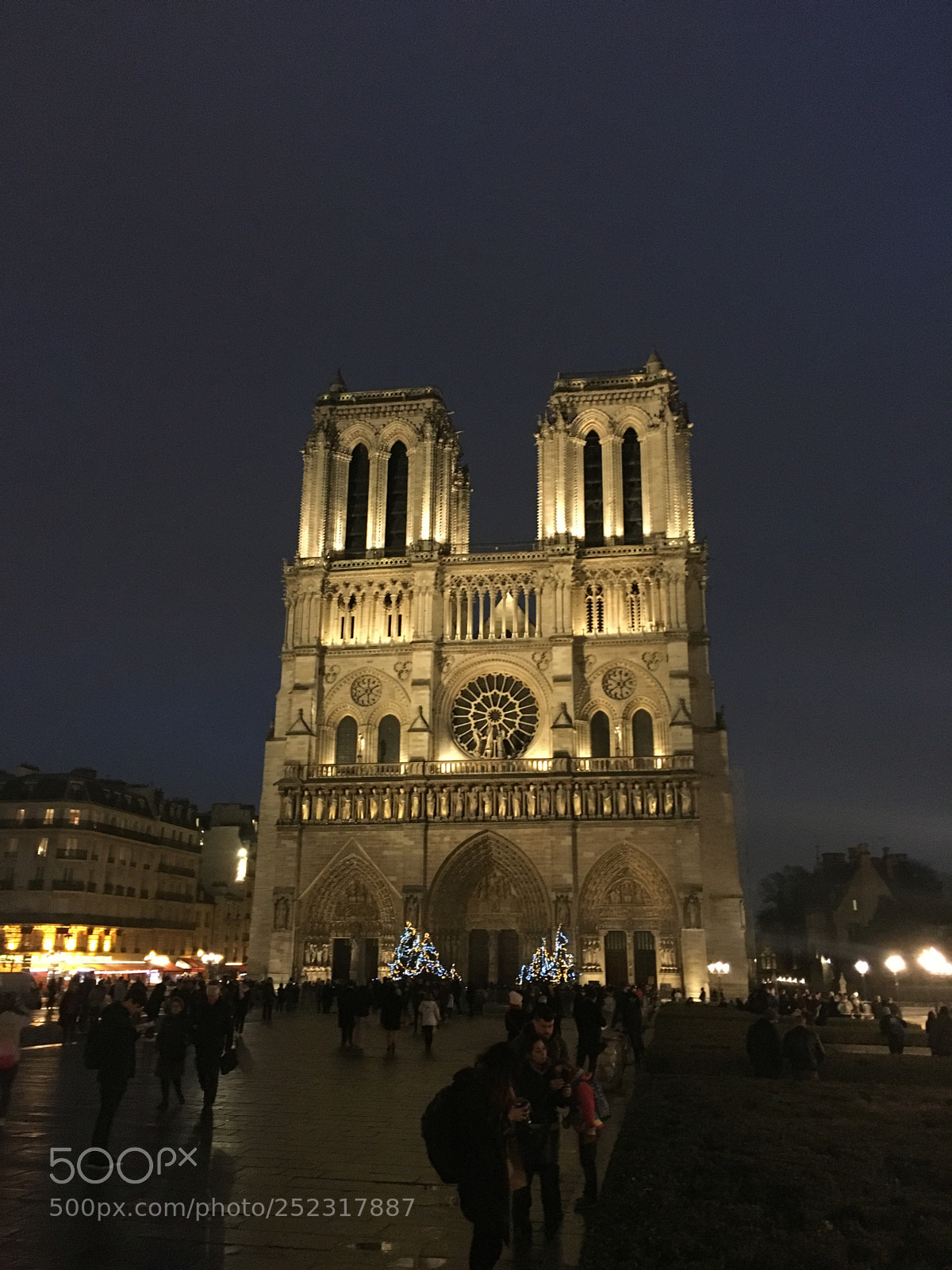 Apple iPhone 6s sample photo. Church lights photography