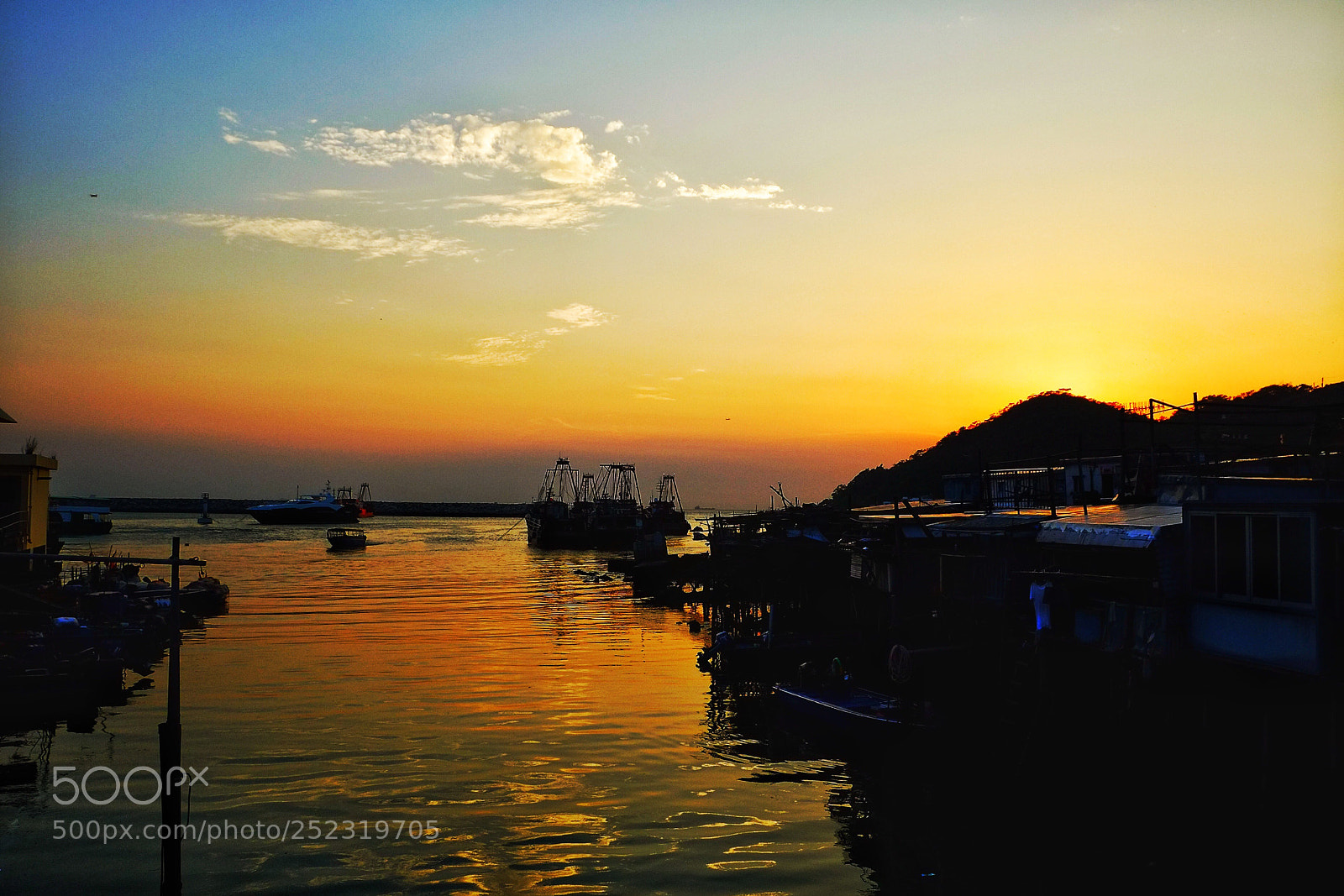 Fujifilm X-E1 sample photo. Sunset at tai o photography