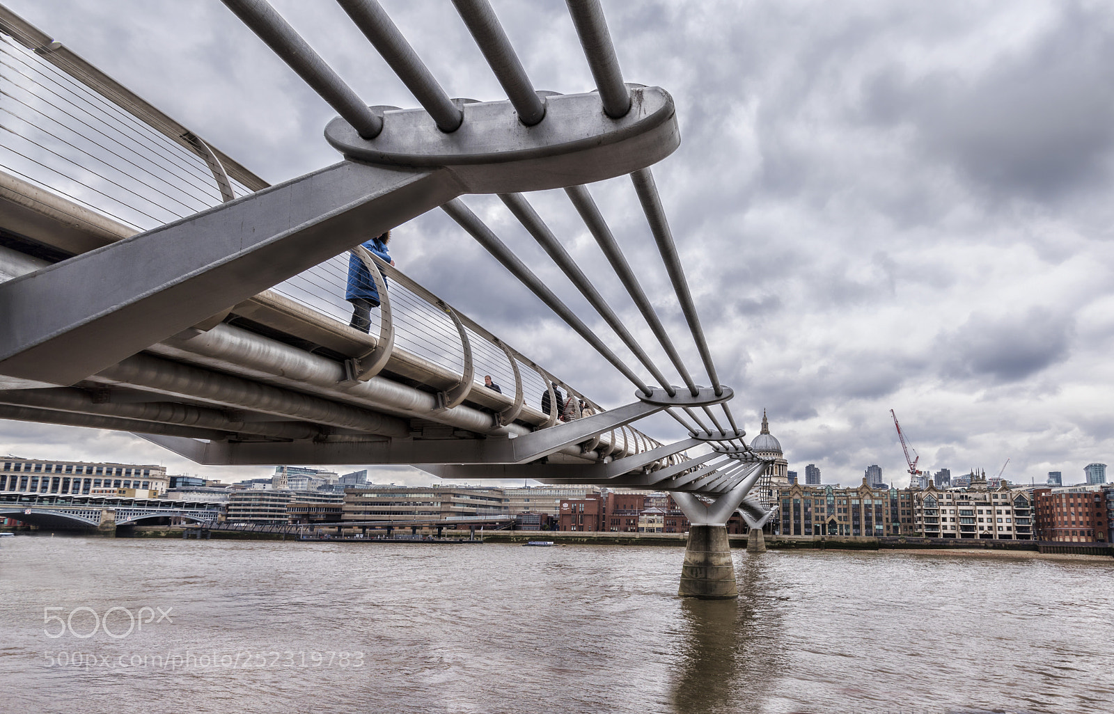 Nikon D810 sample photo. Millennium brige (londres) photography