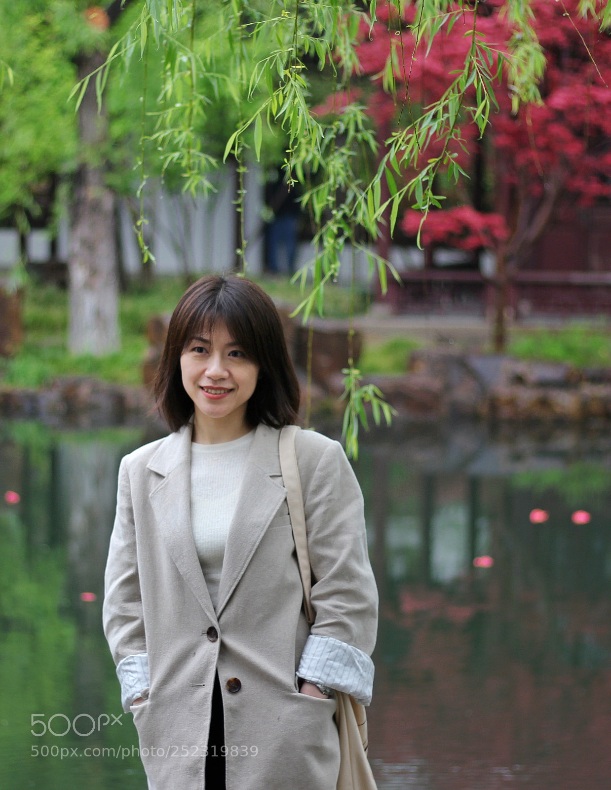 Canon EOS 100D (EOS Rebel SL1 / EOS Kiss X7) sample photo. 可园5 photography