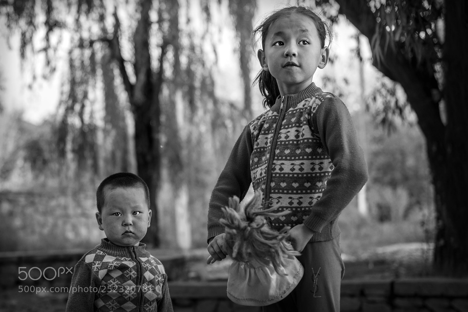Nikon D600 sample photo. Sister photography