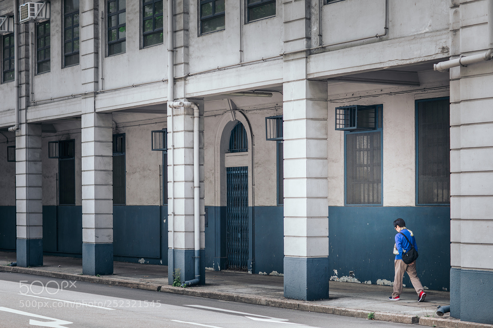 Canon EOS 5D Mark IV sample photo. Yau ma tei police photography