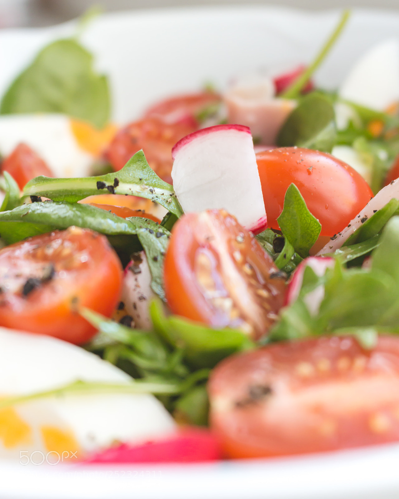 Canon EOS 700D (EOS Rebel T5i / EOS Kiss X7i) sample photo. Salad photography