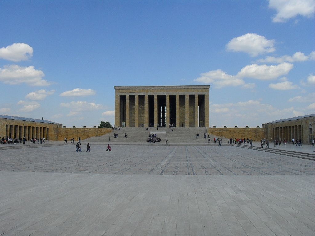 Samsung ES15 / VLUU ES15 /  SL30 sample photo. Ataturk's mausoleum photography