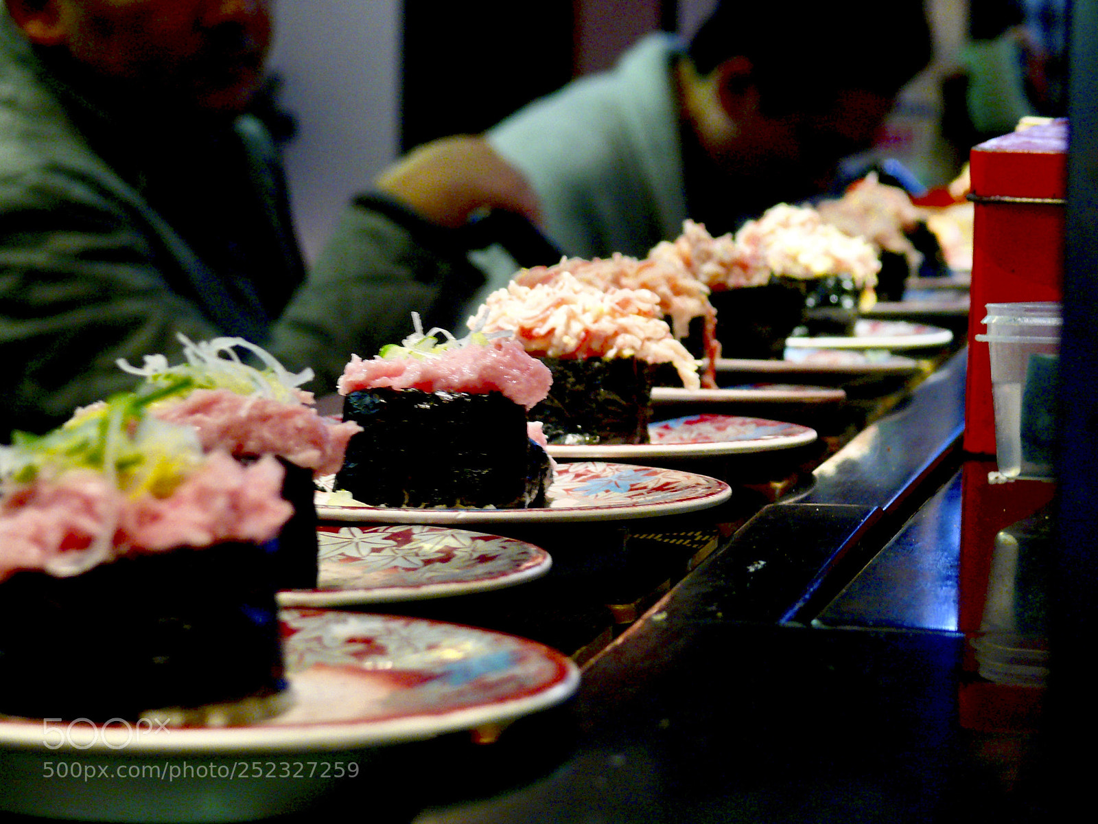 Panasonic DMC-FZ50 sample photo. Sushi train photography
