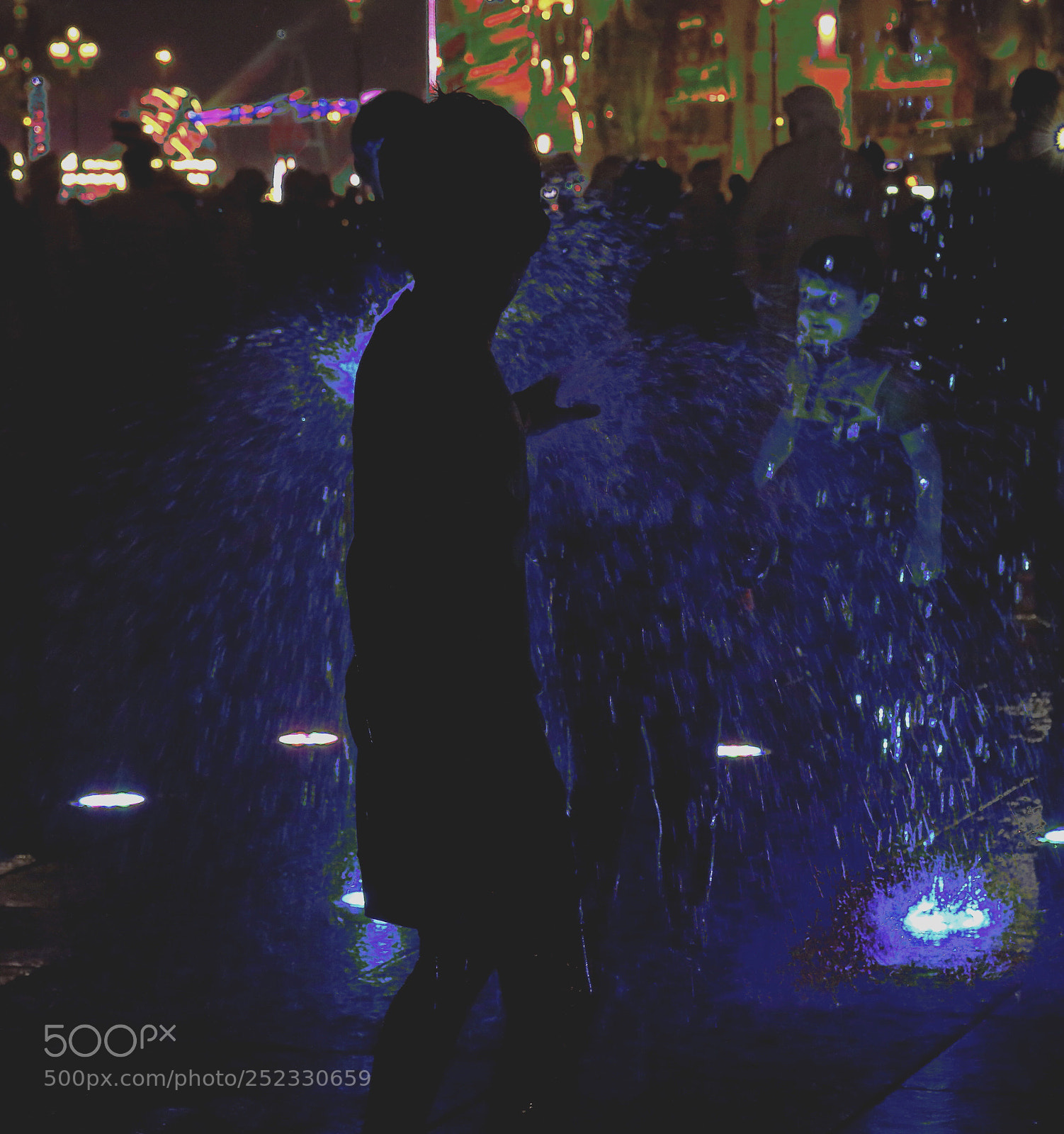 Canon EOS 70D sample photo. Fountain of fun photography