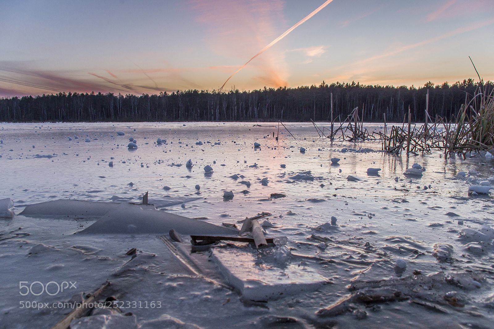 Pentax K-S2 sample photo. Frozen lake photography