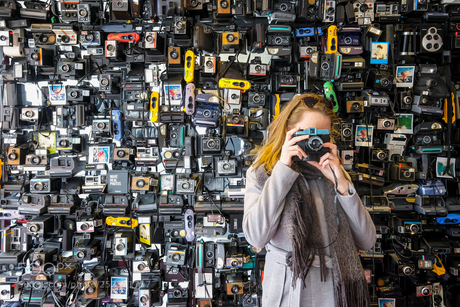 Fujifilm X-T2 sample photo. Analog wall photography
