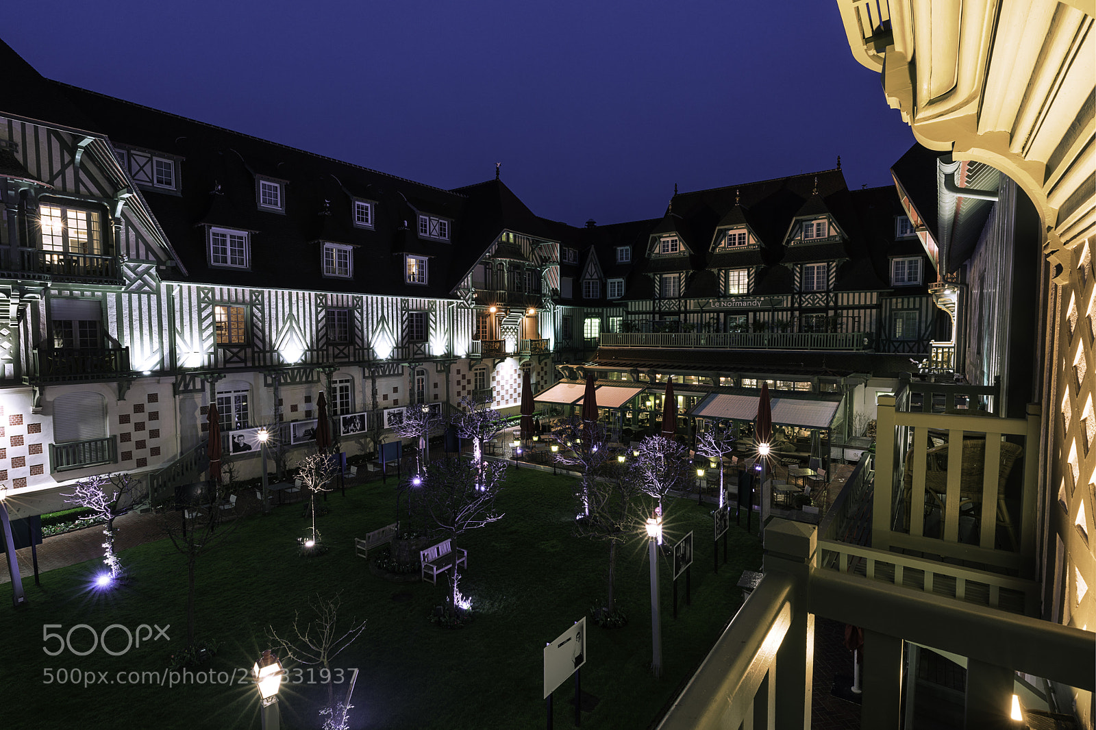 Canon EOS 5D Mark IV sample photo. Normandy hotel photography