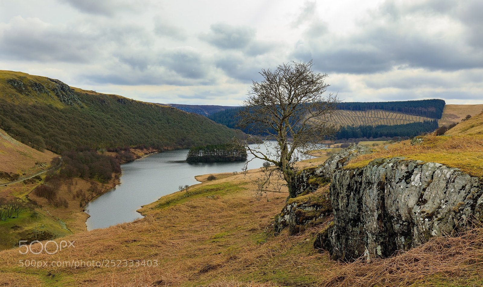 Canon EOS 5D Mark IV sample photo. Penygarreg reservoir photography