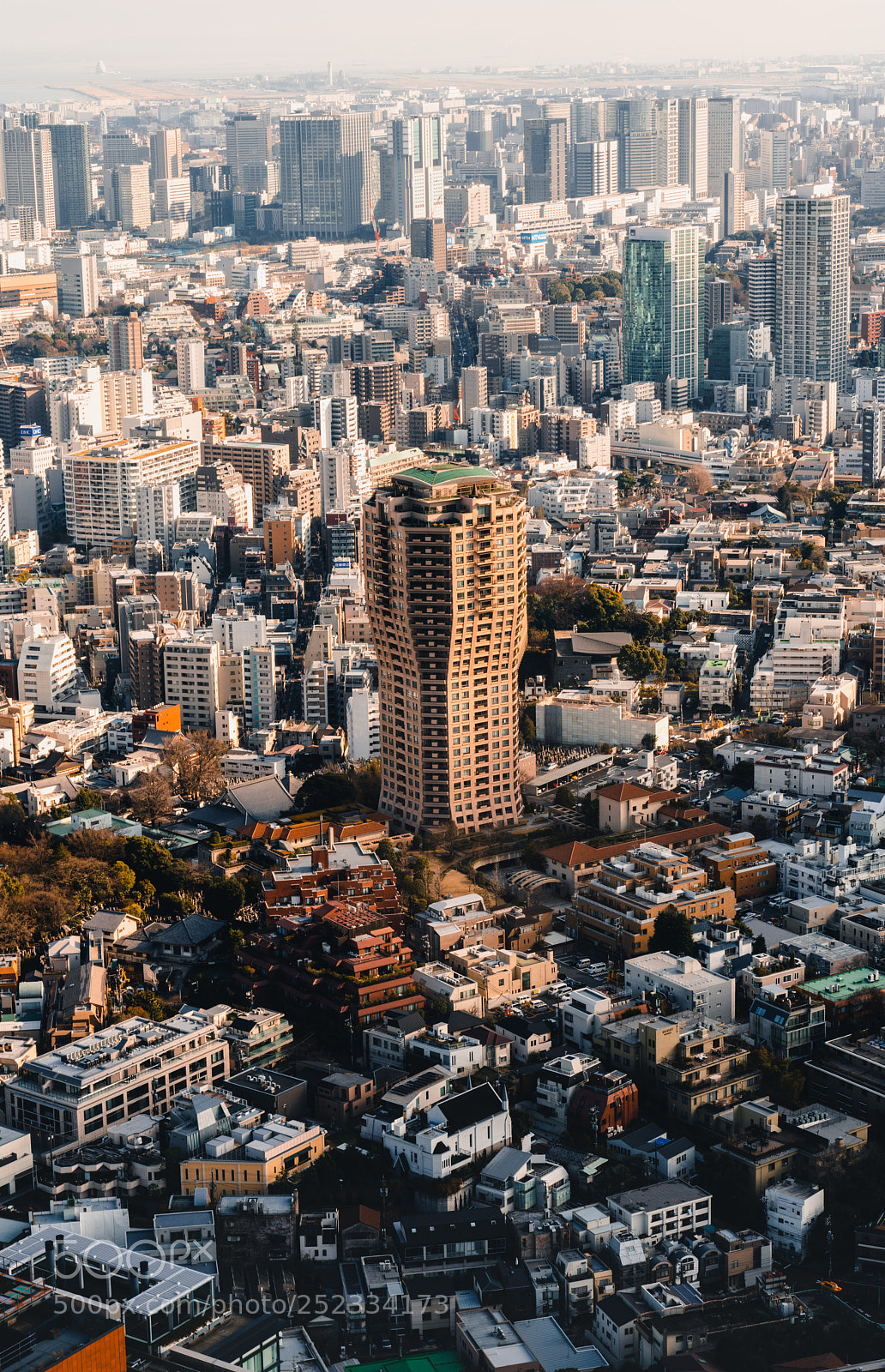 Sony a7R III sample photo. Vertical city photography