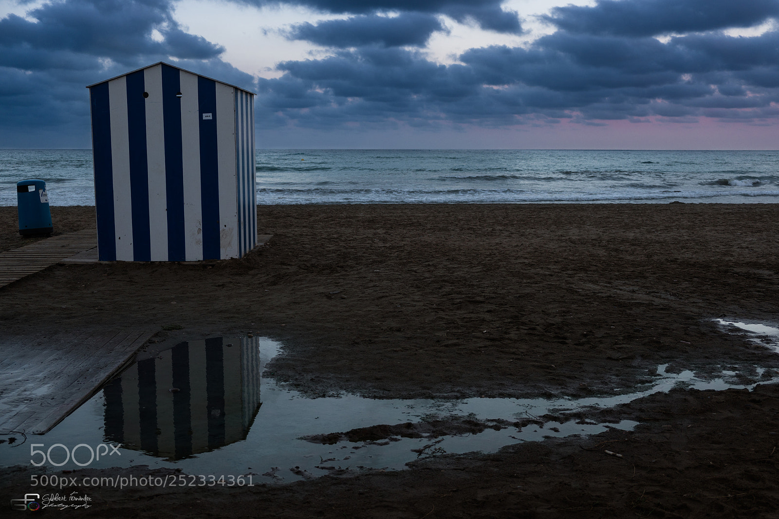 Fujifilm X-T2 sample photo. The beach shed photography