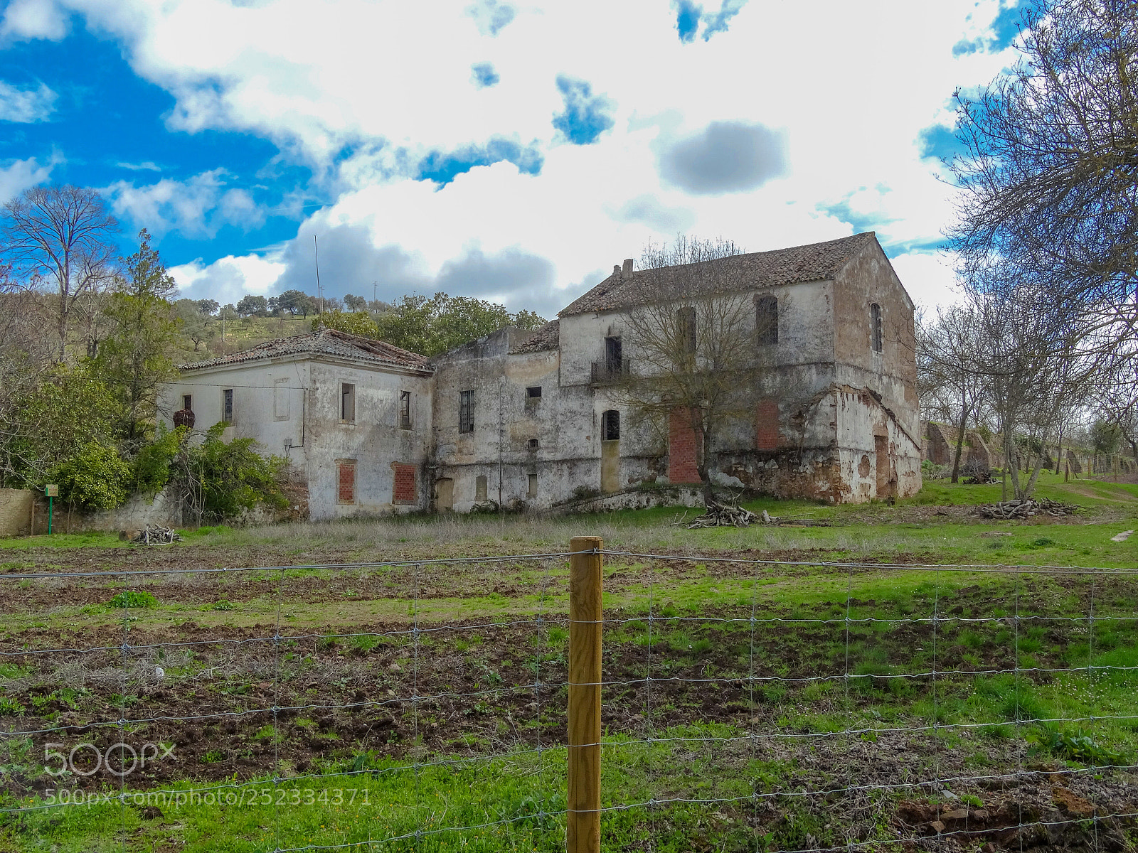 Sony Cyber-shot DSC-HX300 sample photo. Abandoned photography