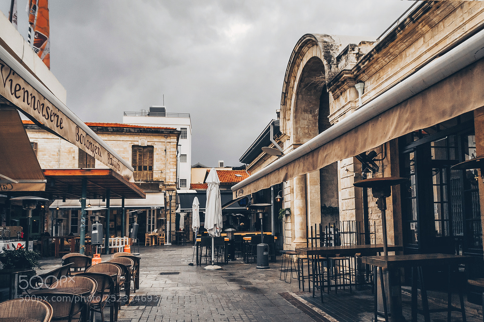 Nikon D3100 sample photo. Old town photography