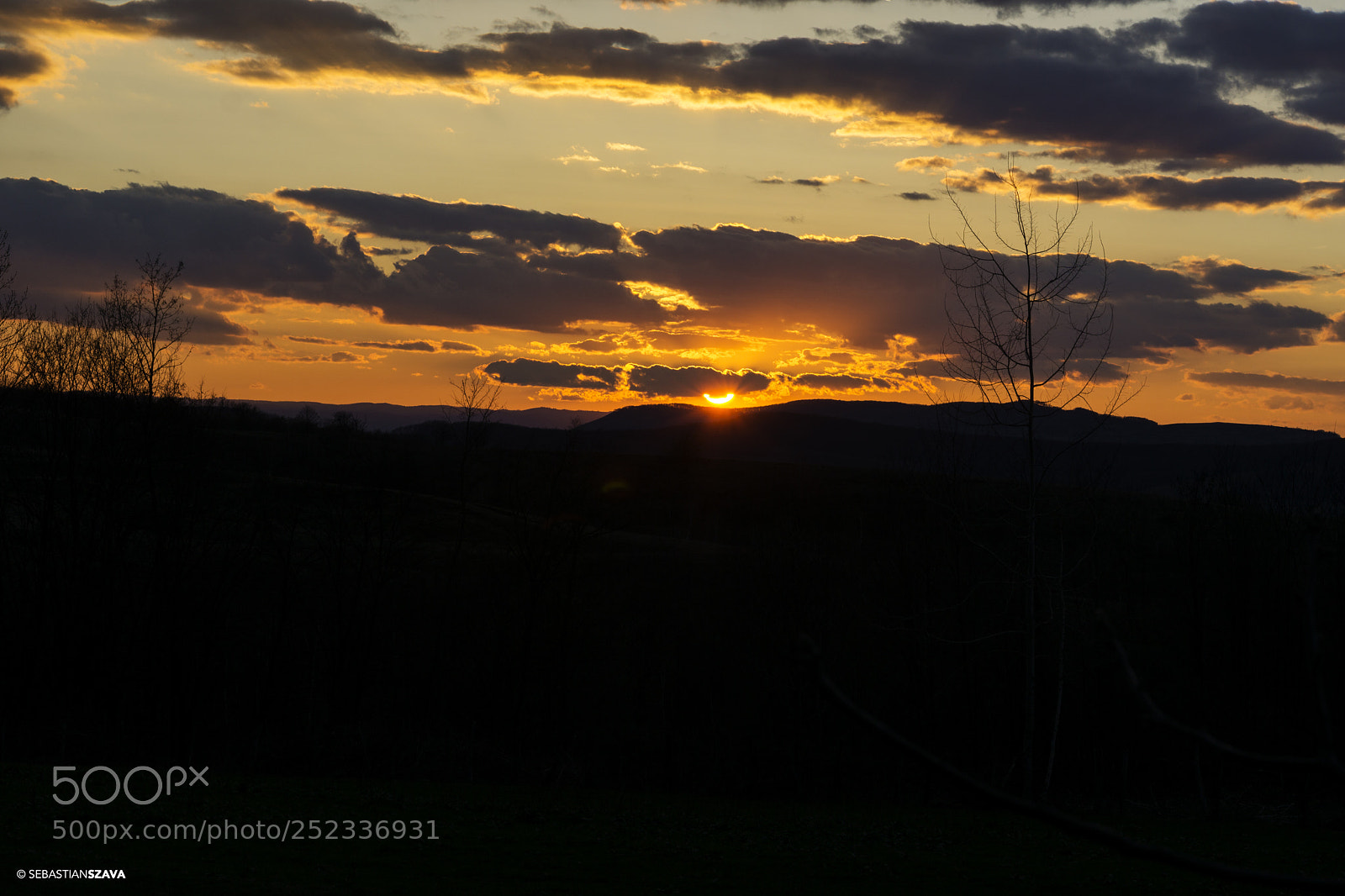 Sony a6000 sample photo. Apus de soare poienile photography