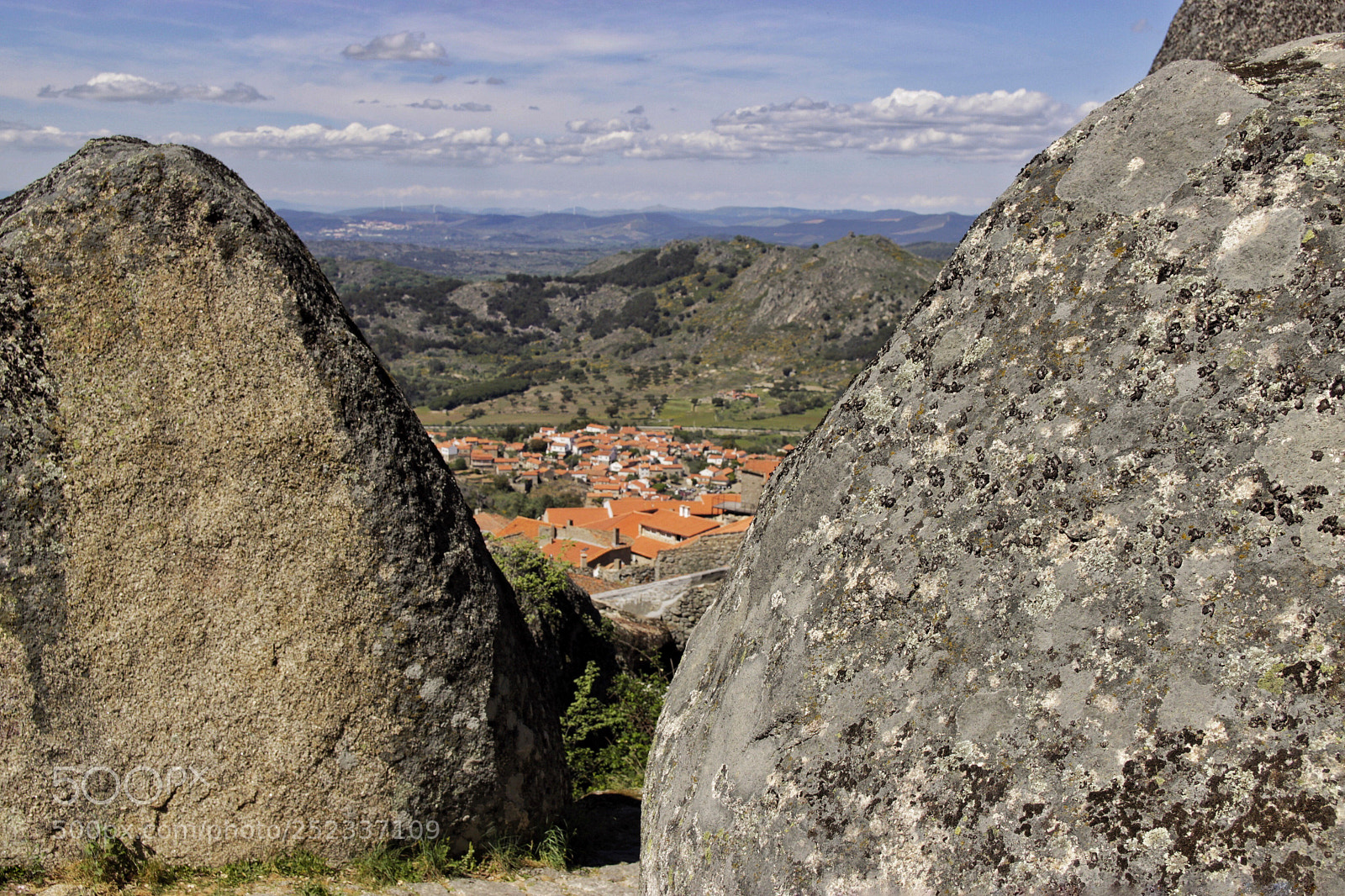 Canon EOS 600D (Rebel EOS T3i / EOS Kiss X5) sample photo. Monsanto en portugal photography