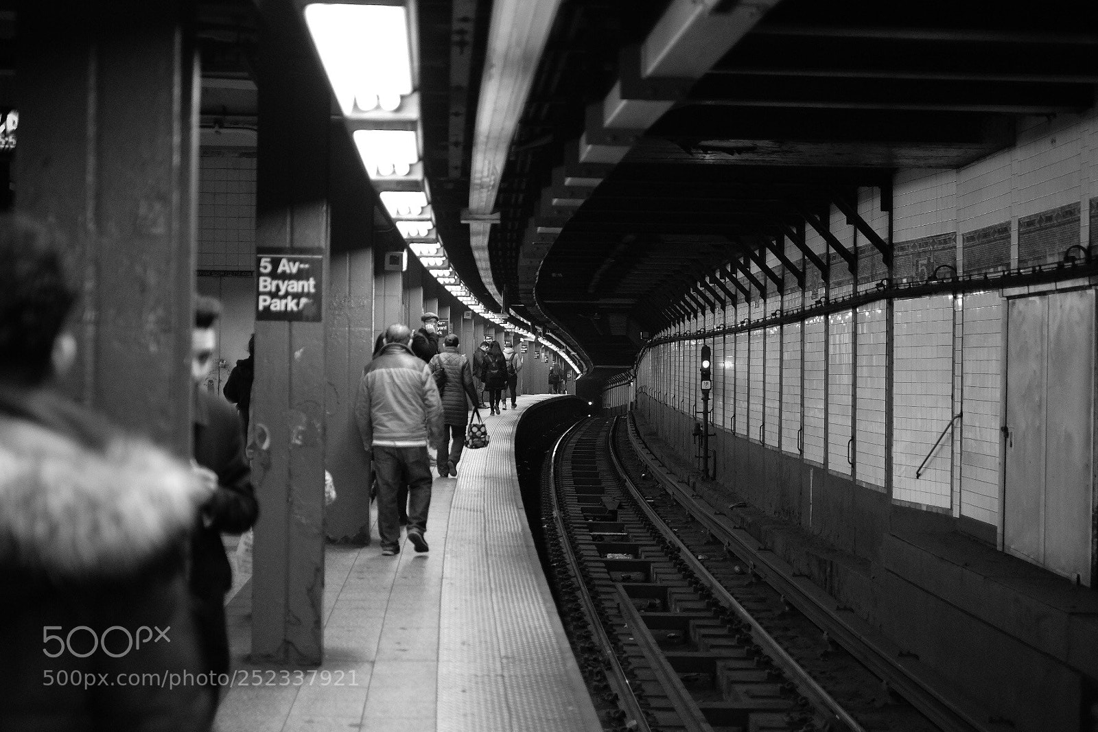 Fujifilm X-Pro2 sample photo. Subway photography