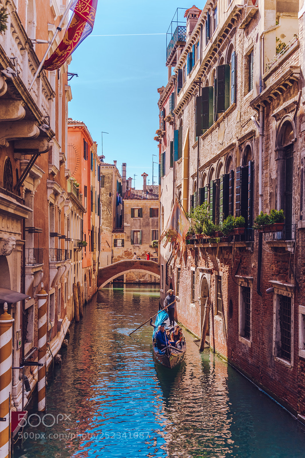 Sony a7 sample photo. Simply venice photography