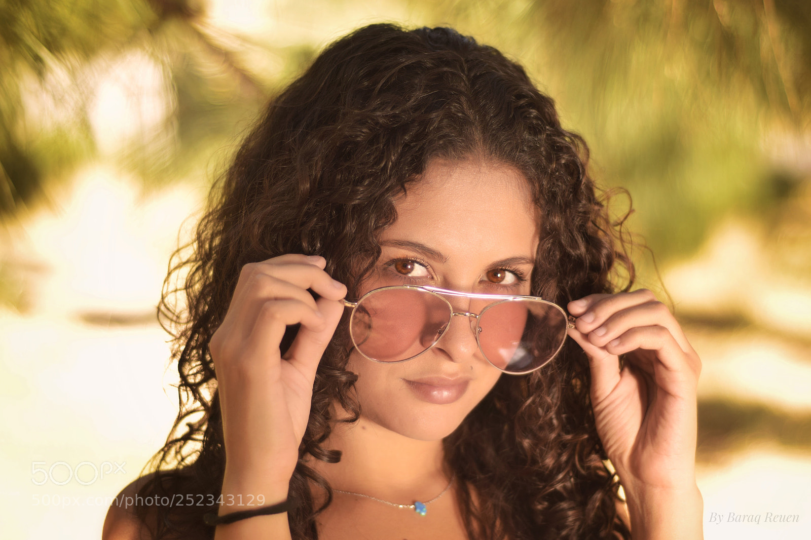 Nikon D3300 sample photo. A trav s de photography