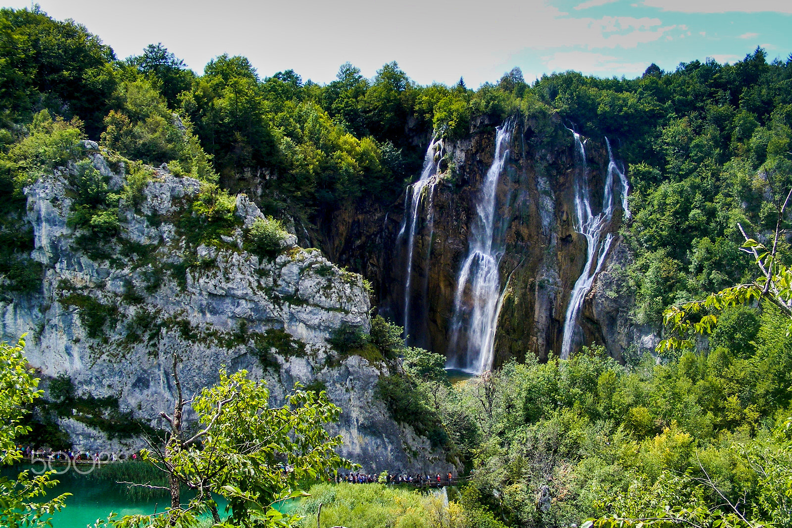 Fujifilm FinePix S5700 S700 sample photo. Plitvice - big waterfall photography