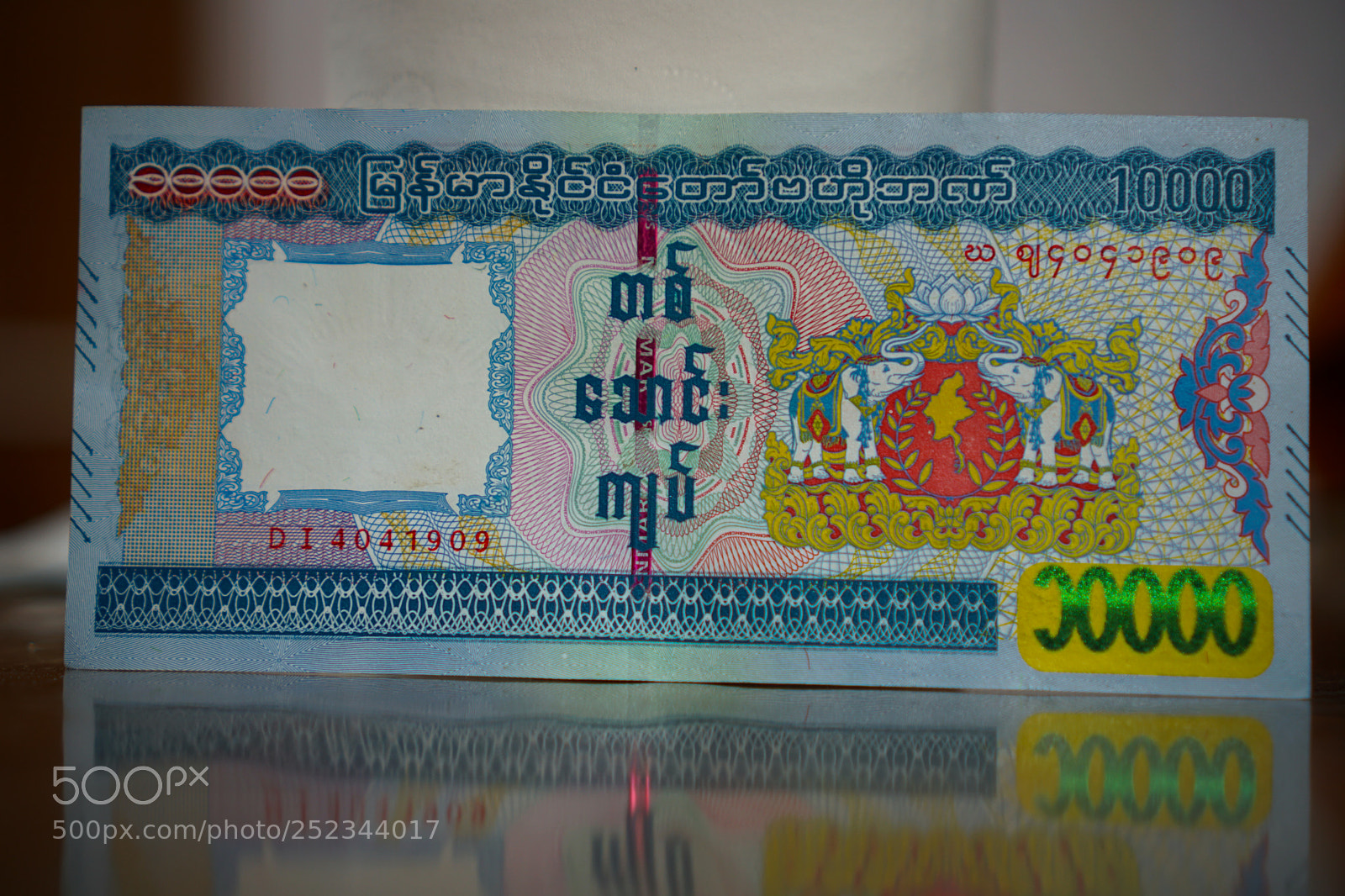 Sony a6300 sample photo. Myanmar money in detail photography