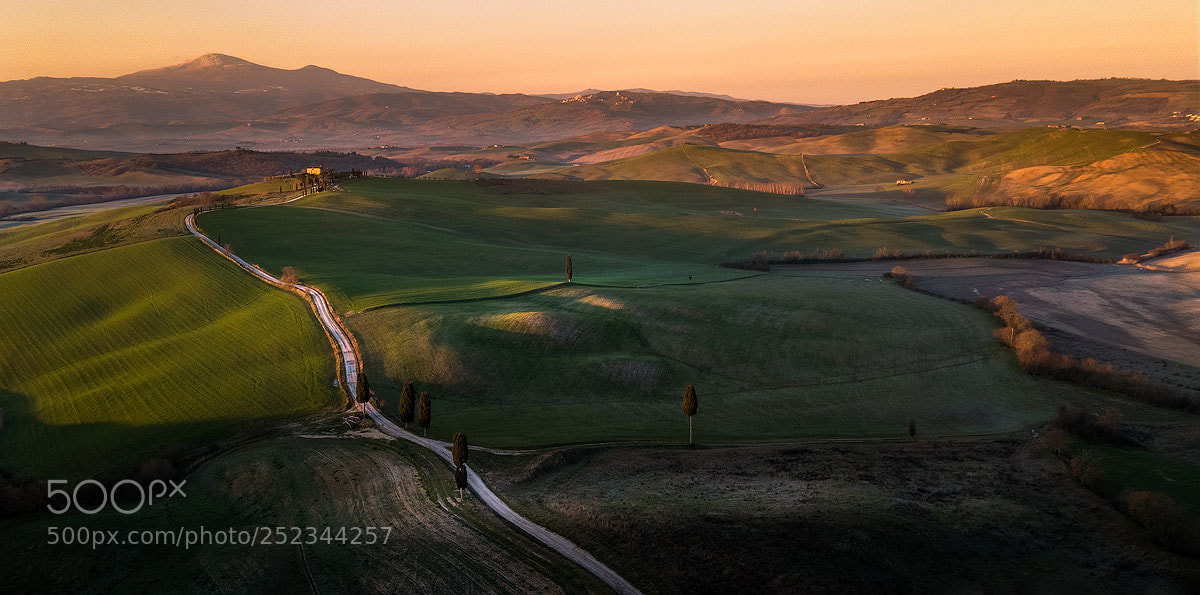 DJI FC220 sample photo. Tuscan morning photography