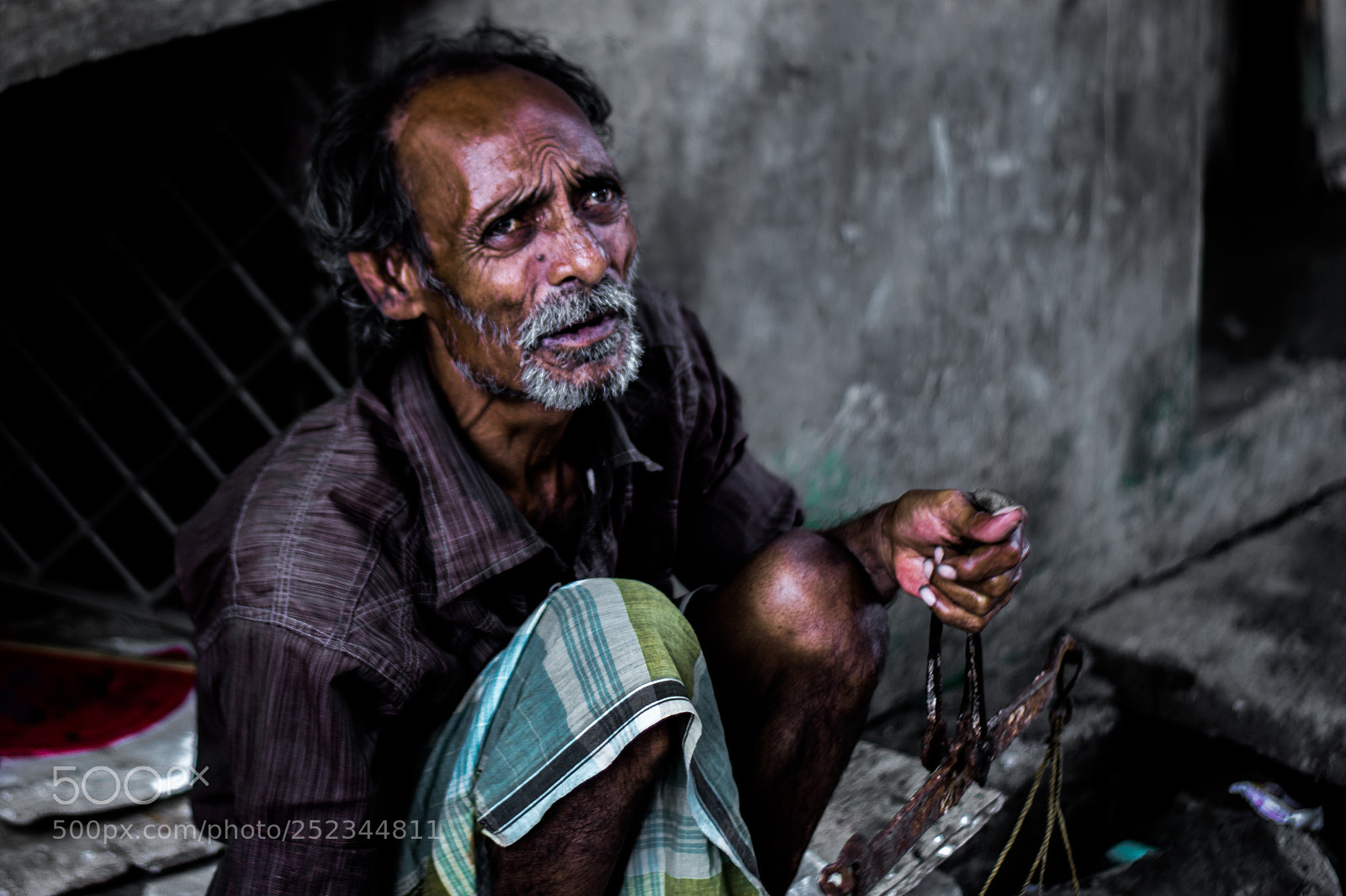Nikon D5300 sample photo. A poor seller photography