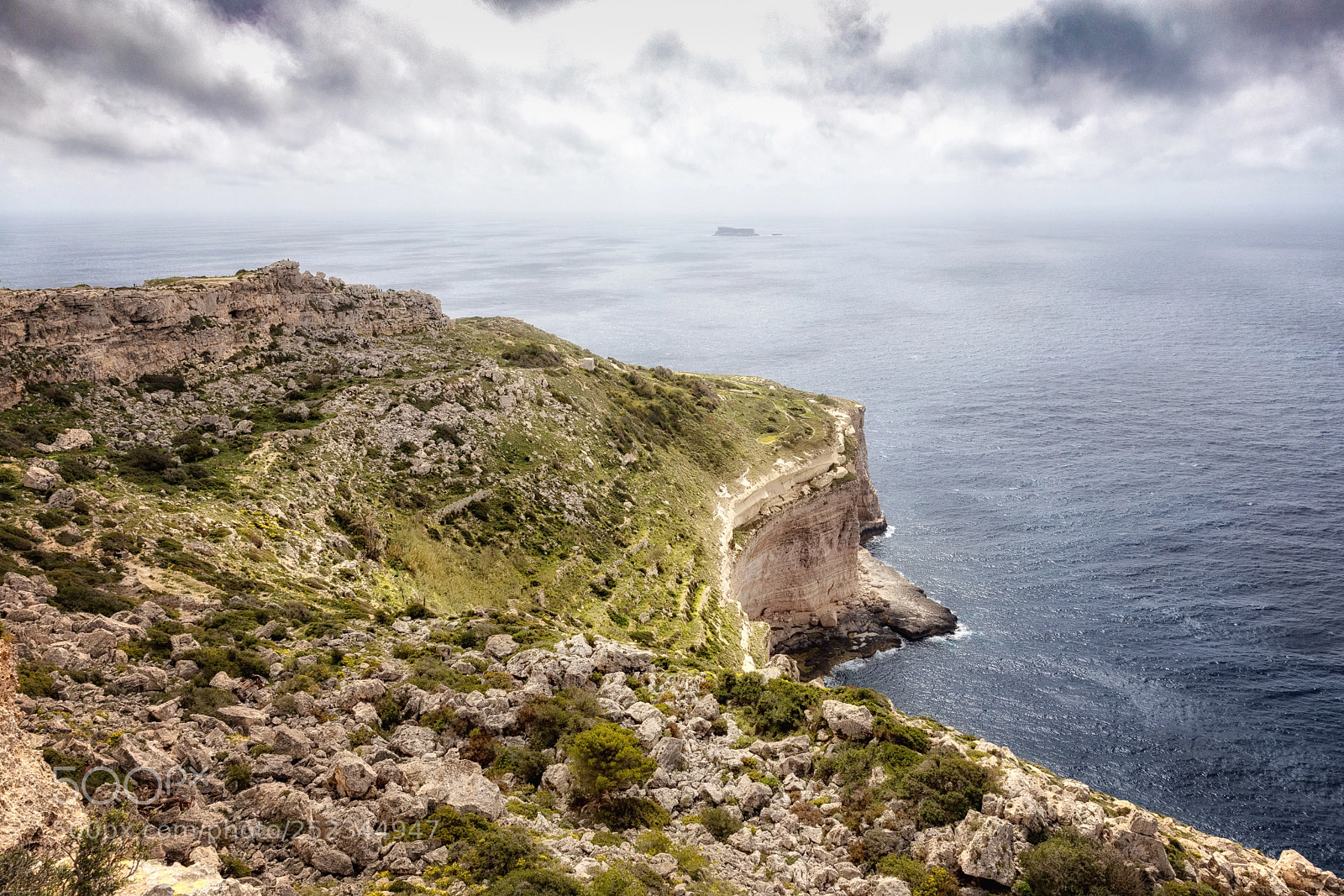 Canon EOS 5D Mark IV sample photo. Coast of malta photography