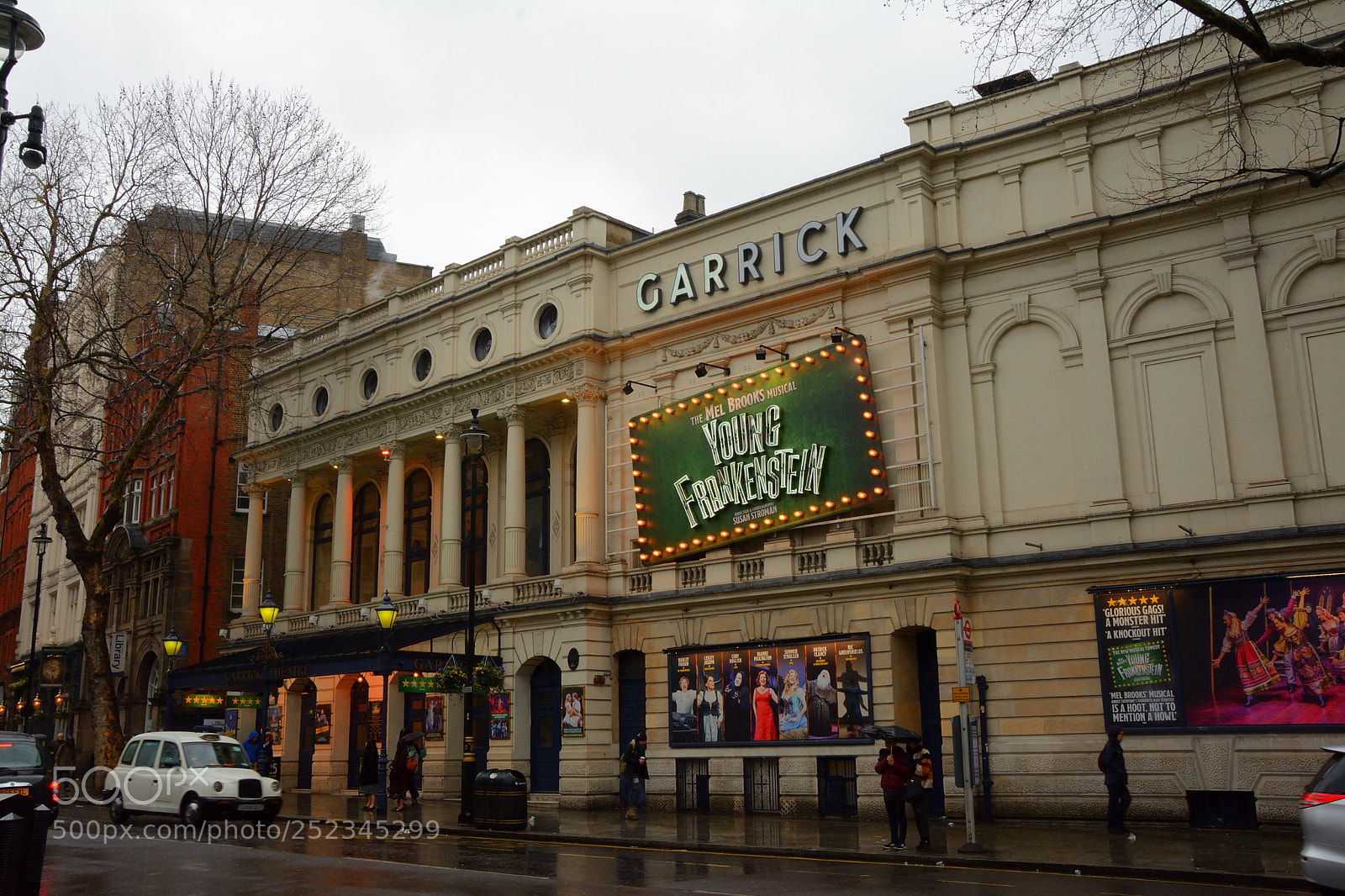Nikon D7100 sample photo. Garrick theatre photography