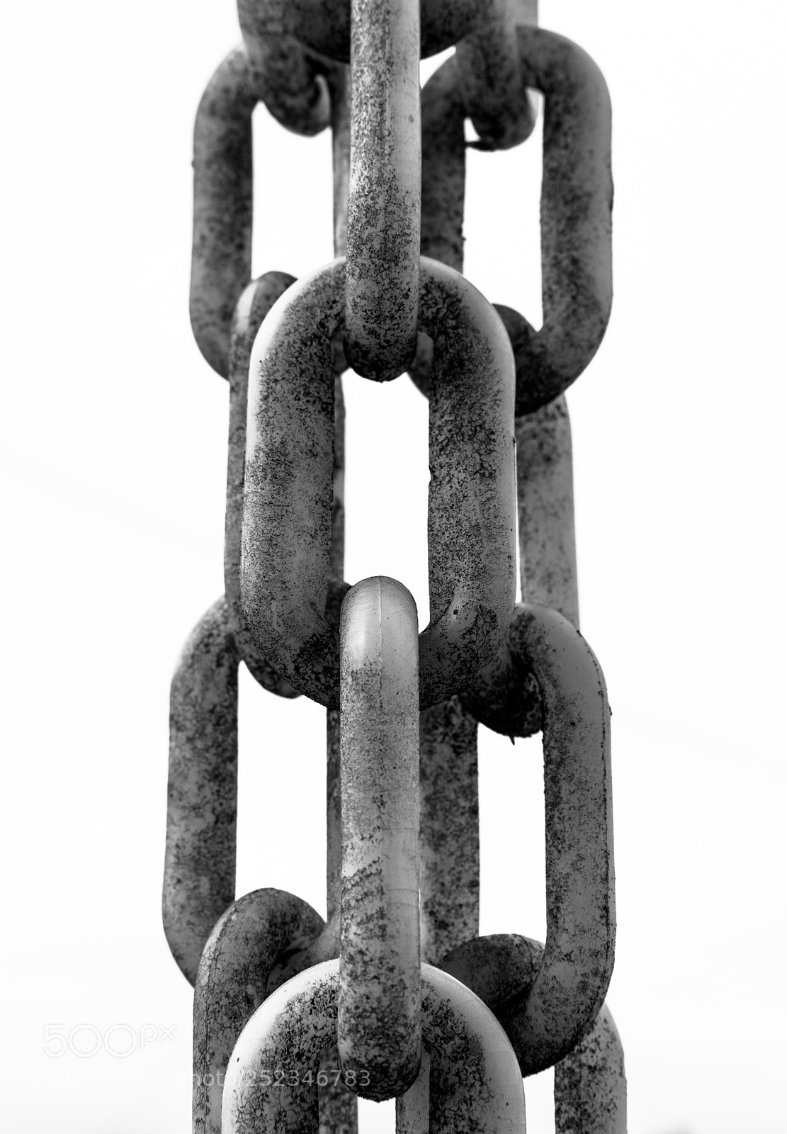 Nikon D5200 sample photo. Chain photography