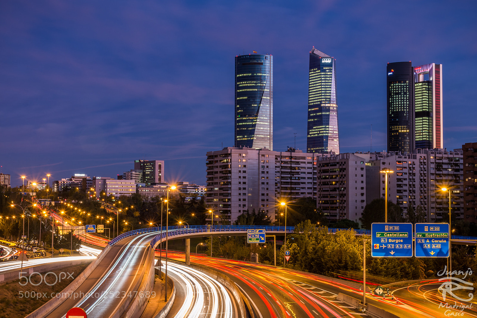 Nikon D7200 sample photo. Rush hour photography