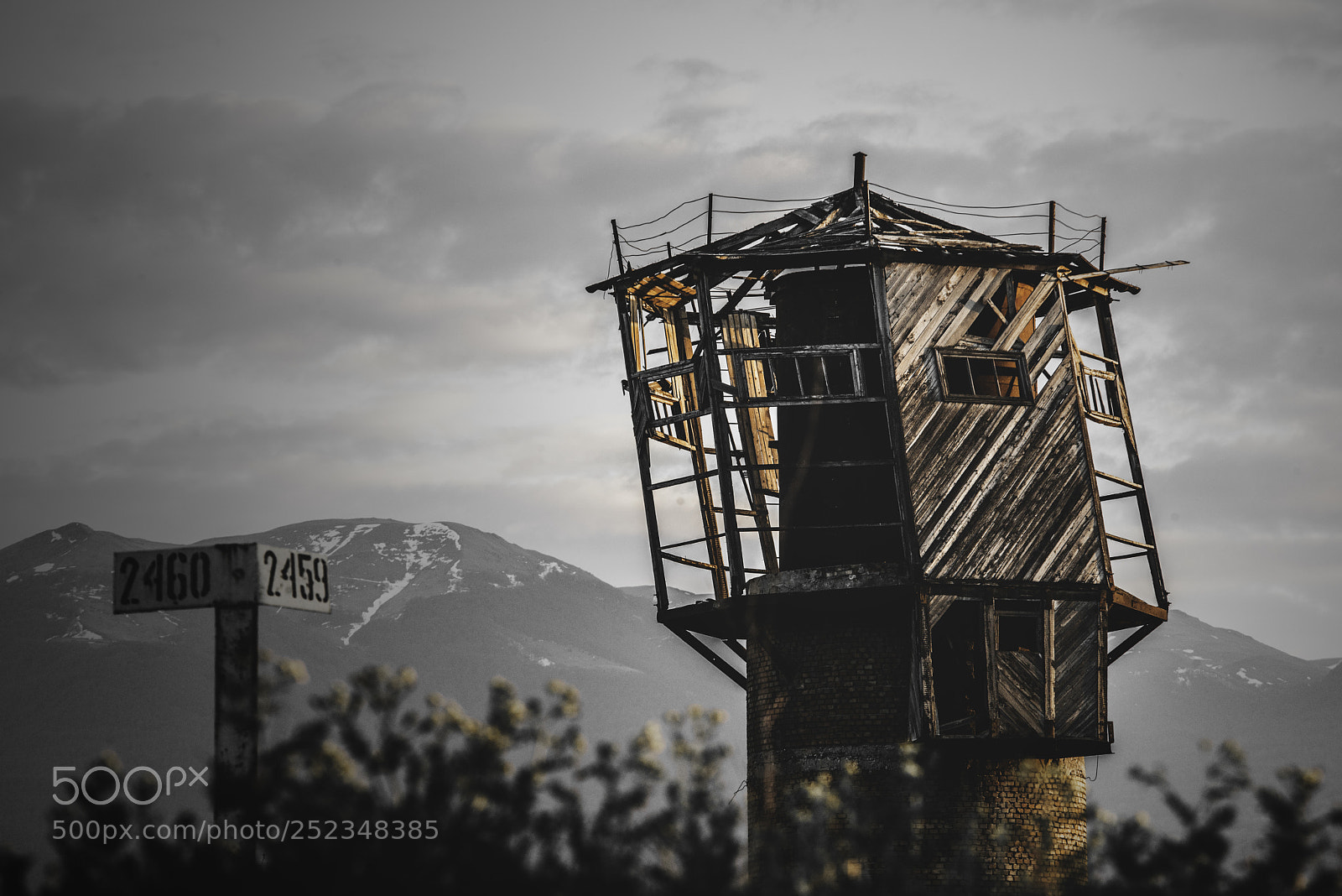 Nikon D800 sample photo. Old water tower photography