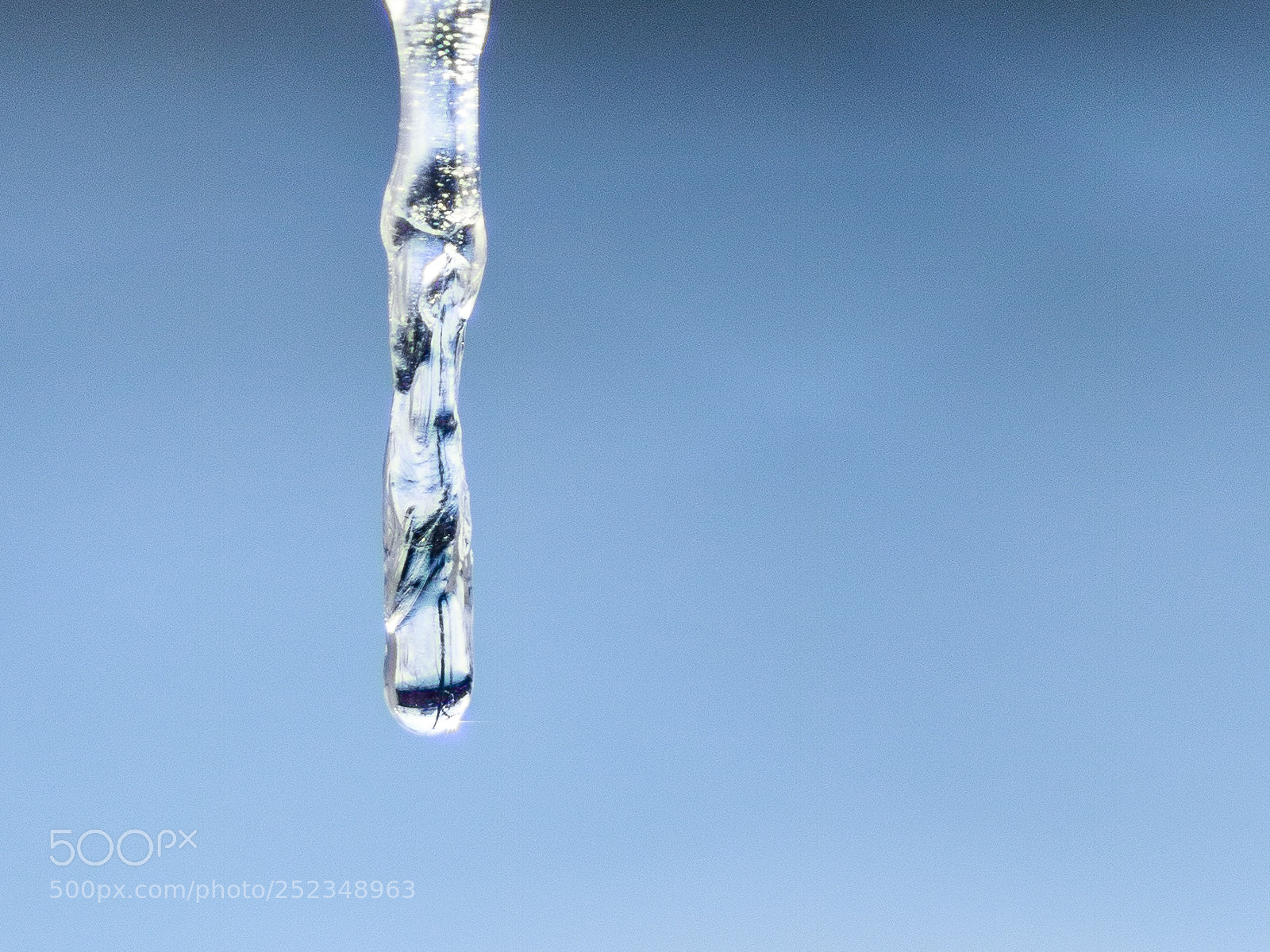 Canon EOS 760D (EOS Rebel T6s / EOS 8000D) sample photo. Icicle photography