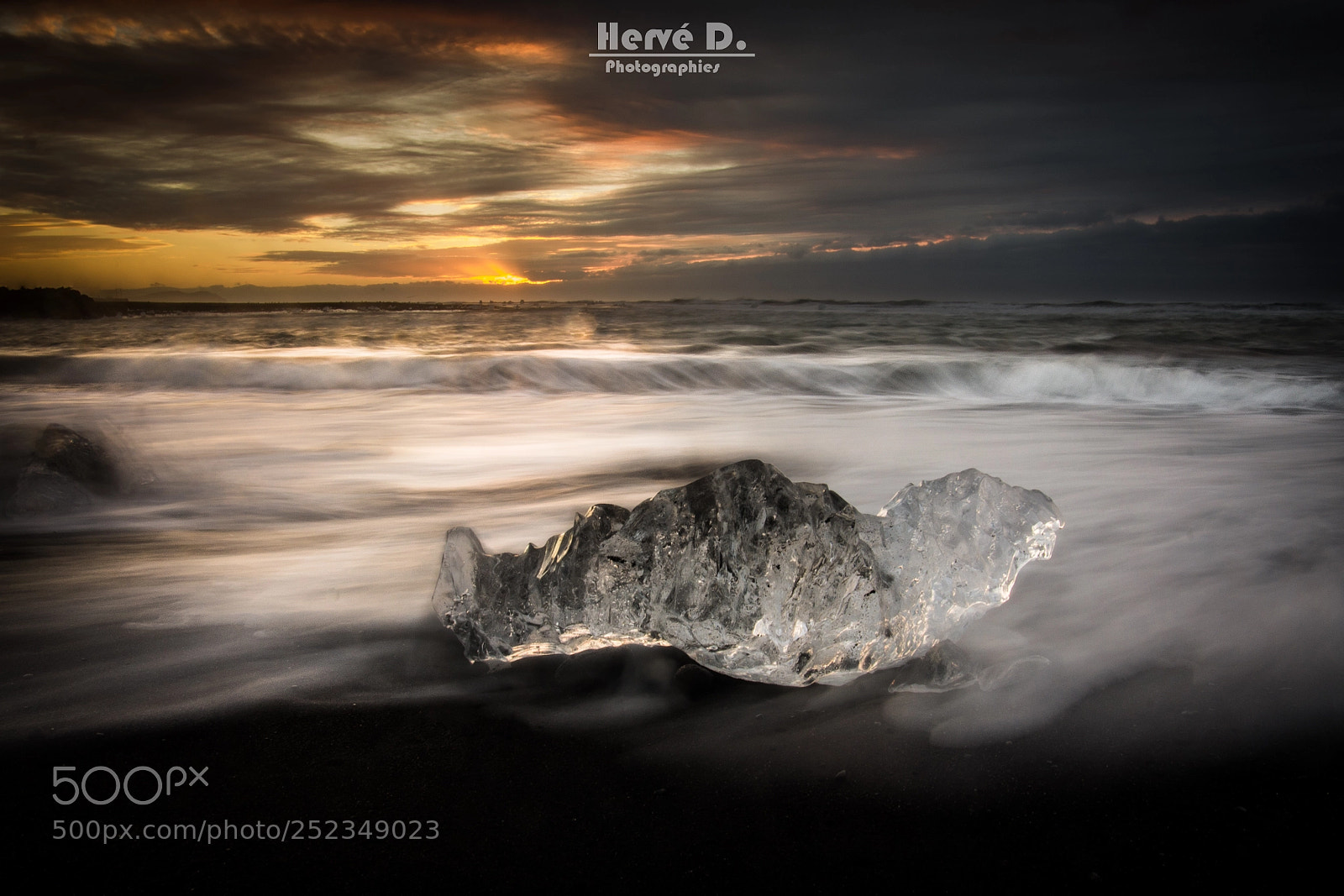 Pentax K-5 sample photo. Jokulsarlon diamond. photography