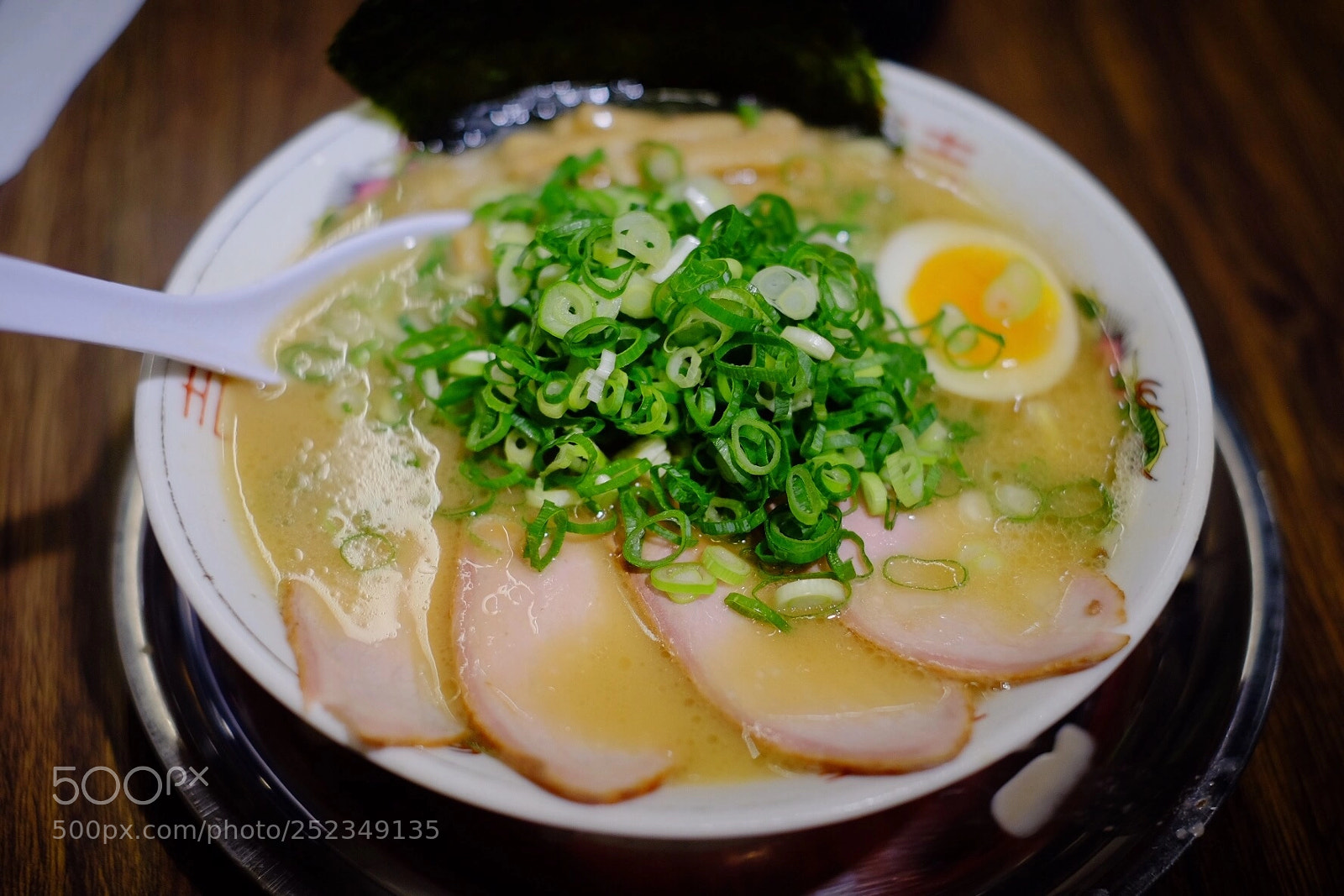 Fujifilm X-T10 sample photo. The best tonkotsu ramen photography