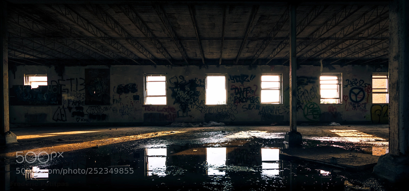 Nikon D3200 sample photo. Light rays through the photography