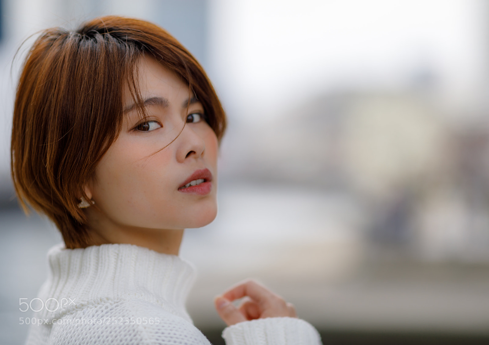 Canon EOS 5D Mark IV sample photo. Das model photography